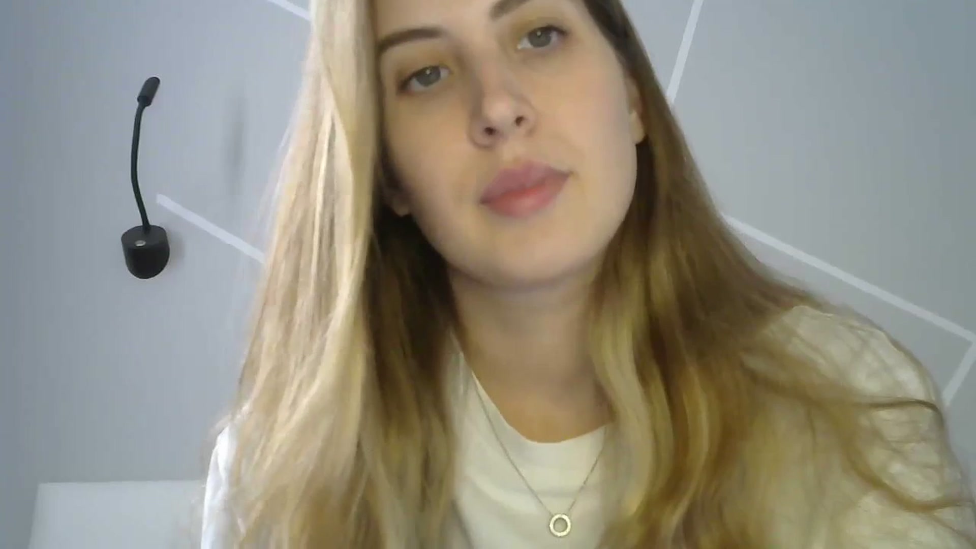Gallery image thumbnail from MarryCox's myfreecams stream on, 09/11/2023, 12:20 image 8 of 20