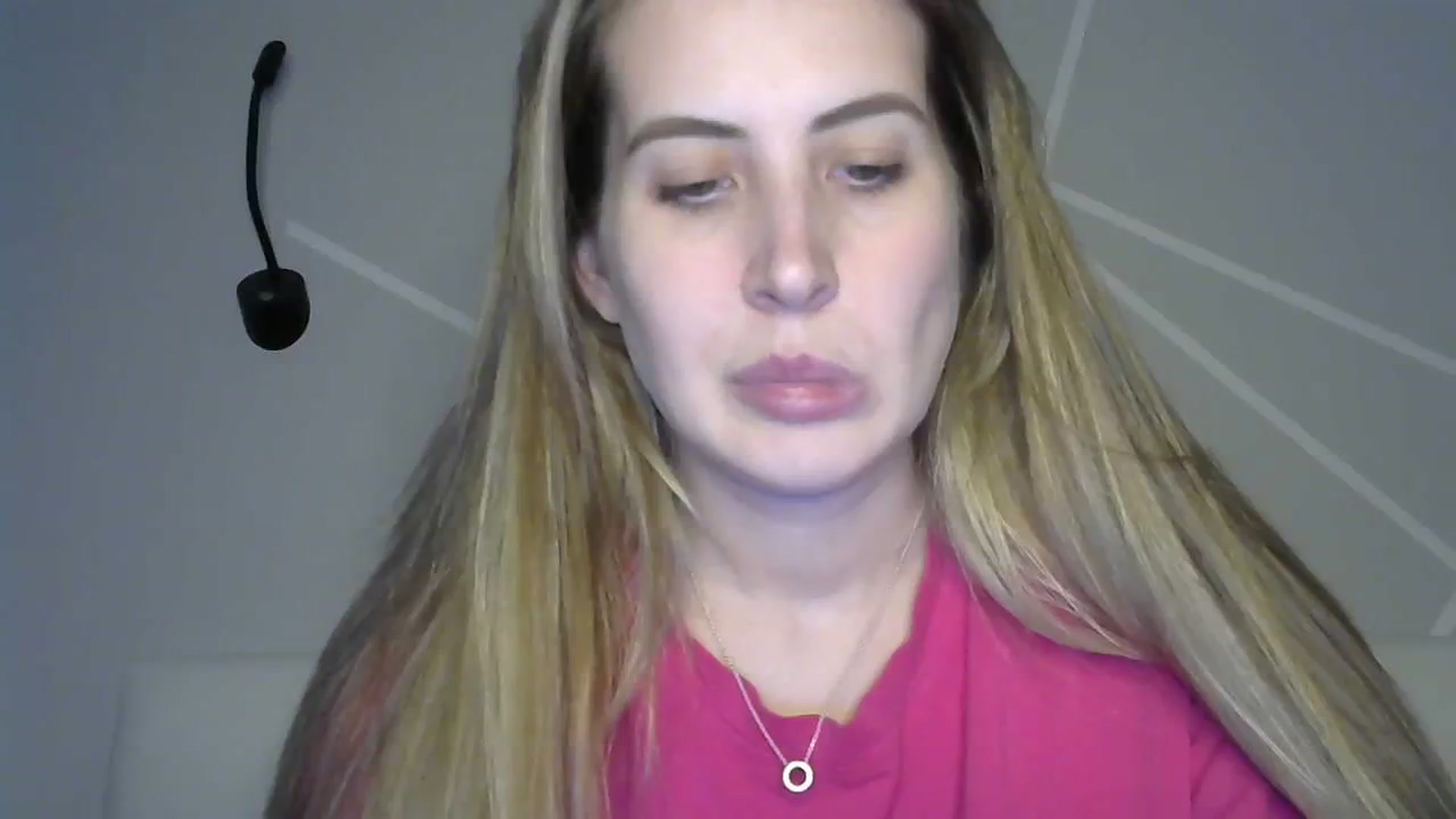 Gallery image thumbnail from MarryCox's myfreecams stream on, 09/16/2023, 11:20 image 19 of 20