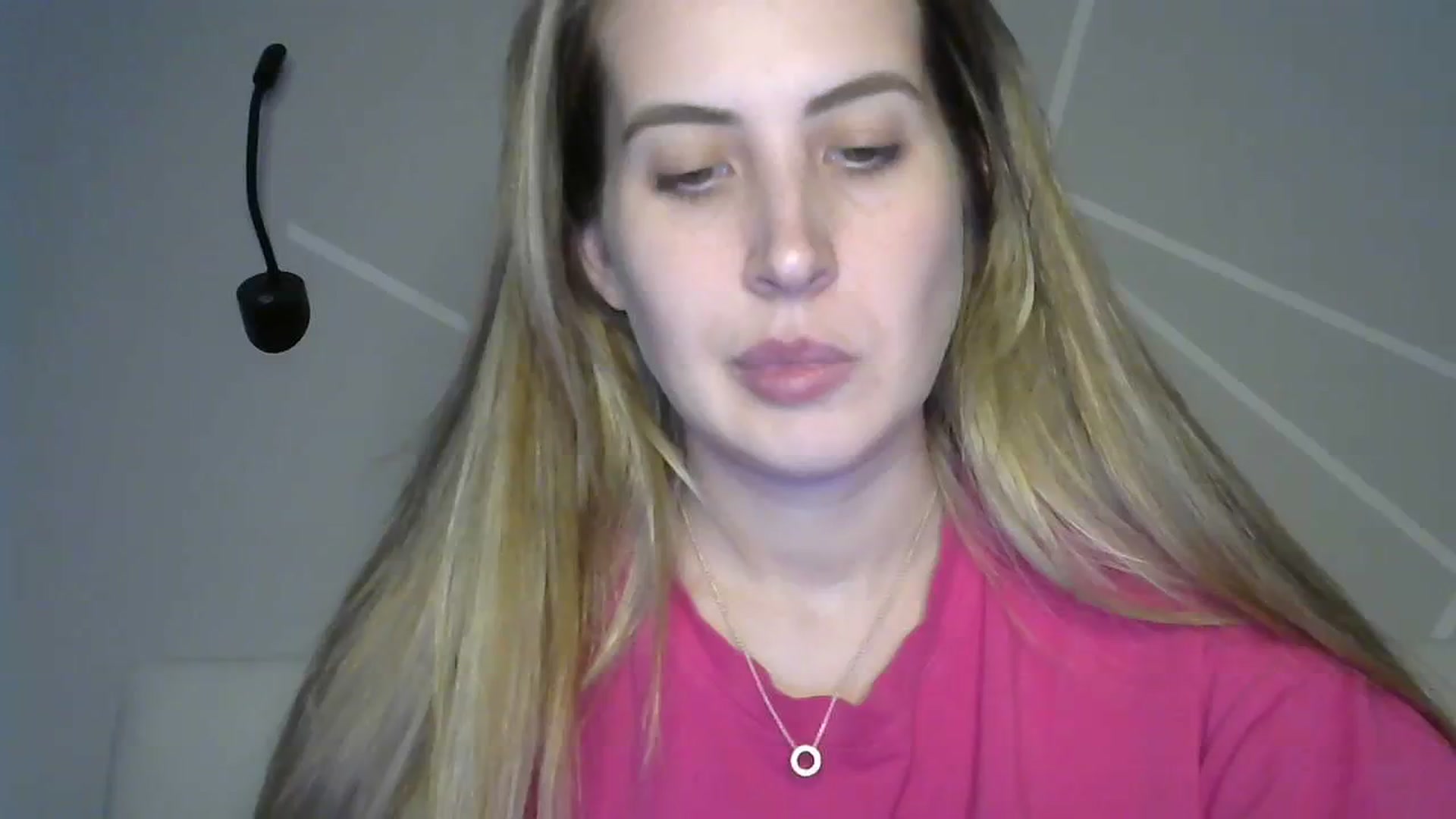 Gallery image thumbnail from MarryCox's myfreecams stream on, 09/16/2023, 11:20 image 18 of 20