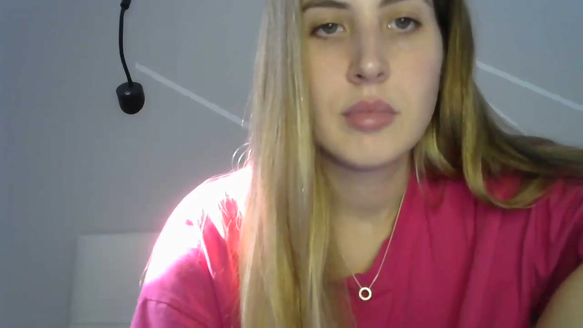 Gallery image thumbnail from MarryCox's myfreecams stream on, 09/18/2023, 10:46 image 20 of 20