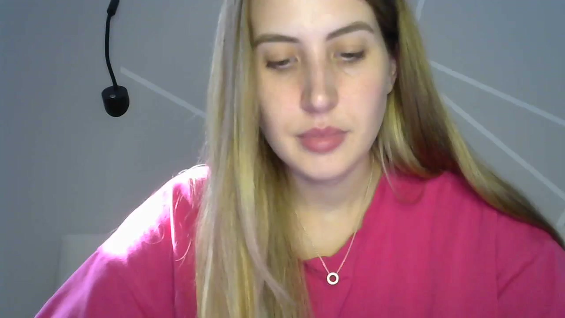 Gallery image thumbnail from MarryCox's myfreecams stream on, 09/18/2023, 10:46 image 15 of 20