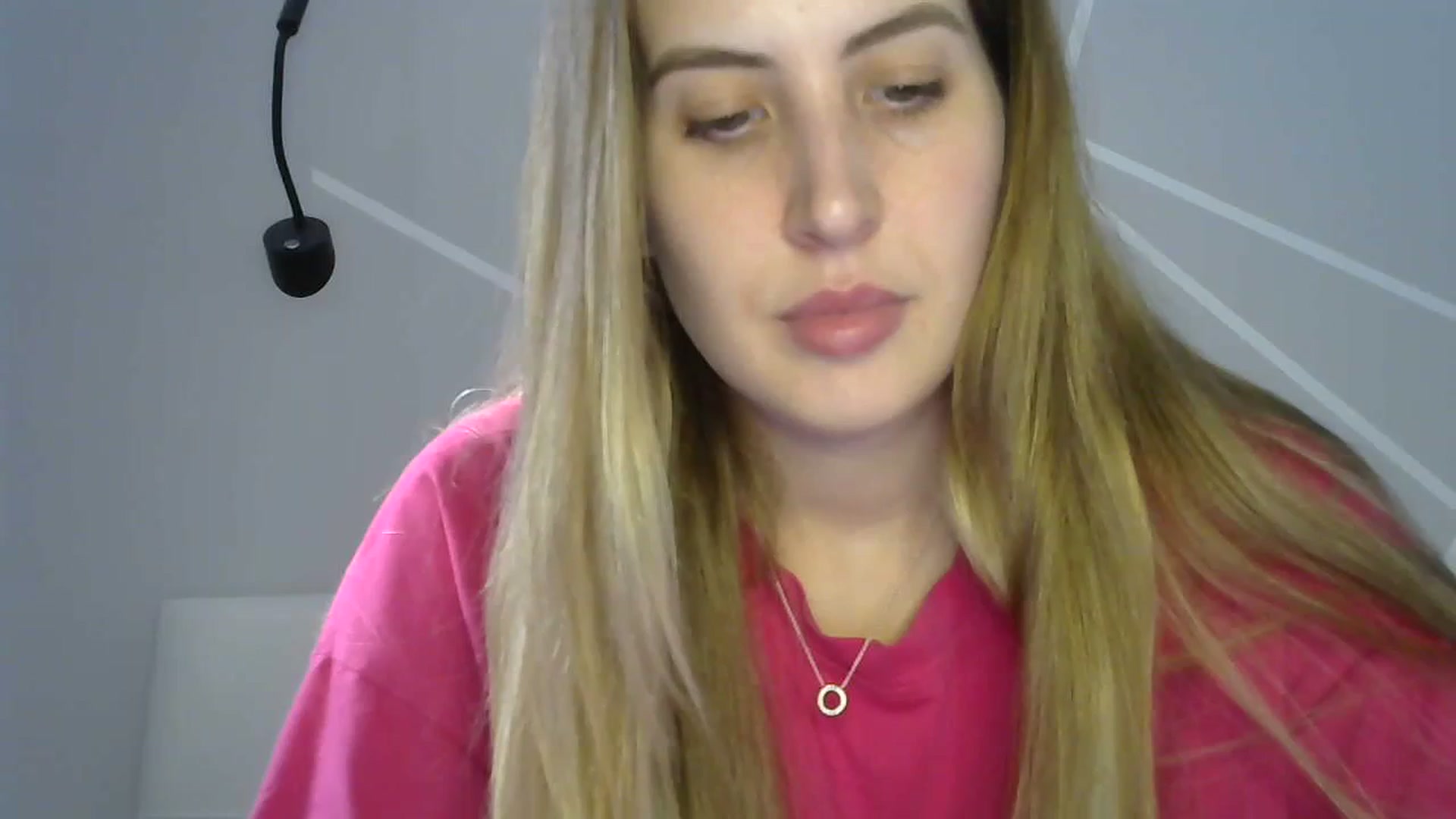 Gallery image thumbnail from MarryCox's myfreecams stream on, 09/18/2023, 10:46 image 1 of 20
