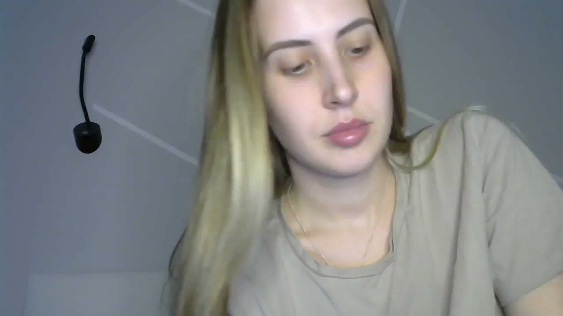 Gallery image thumbnail from MarryCox's myfreecams stream on, 09/19/2023, 11:57 image 8 of 20