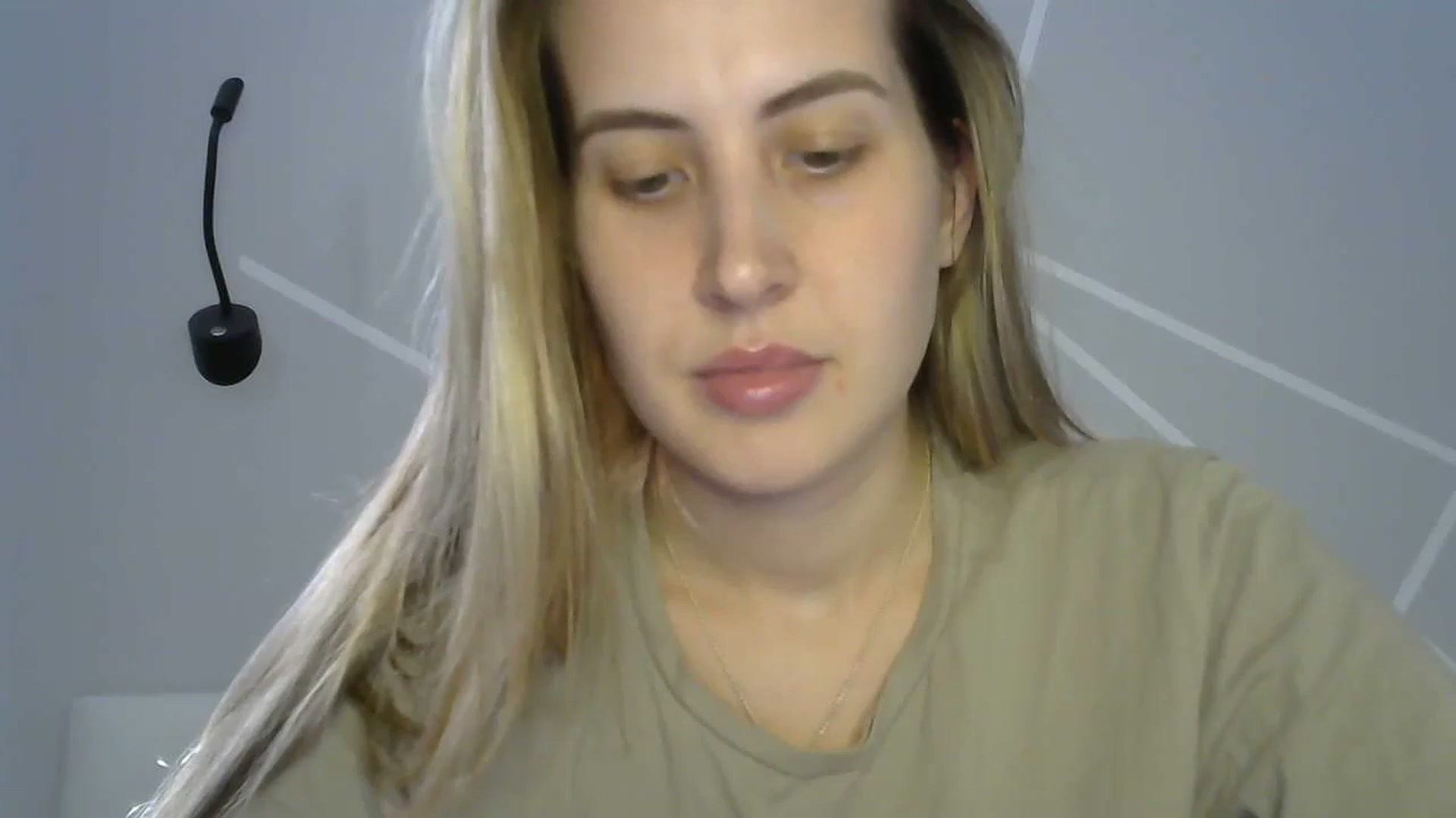 Gallery image thumbnail from MarryCox's myfreecams stream on, 09/19/2023, 11:57 image 4 of 20