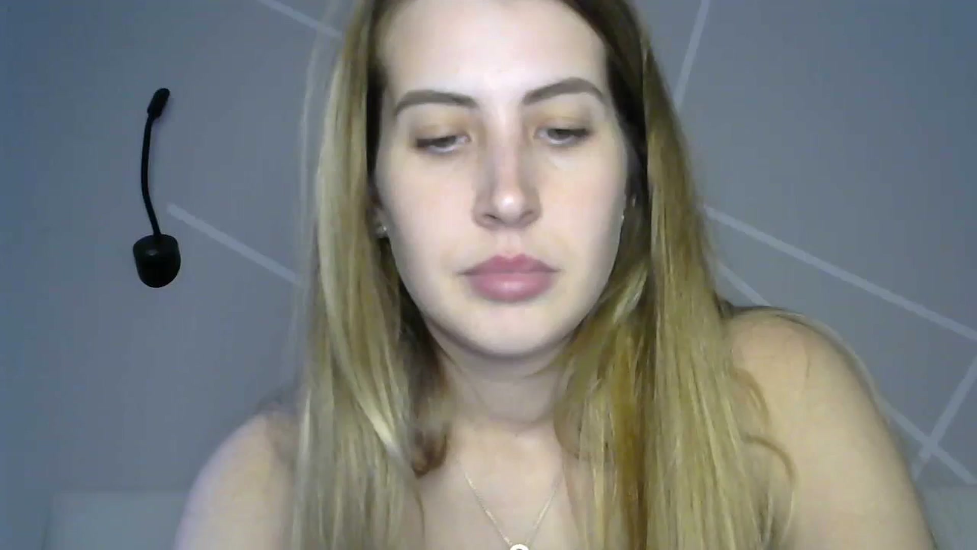 Gallery image thumbnail from MarryCox's myfreecams stream on, 10/14/2023, 11:38 image 6 of 20