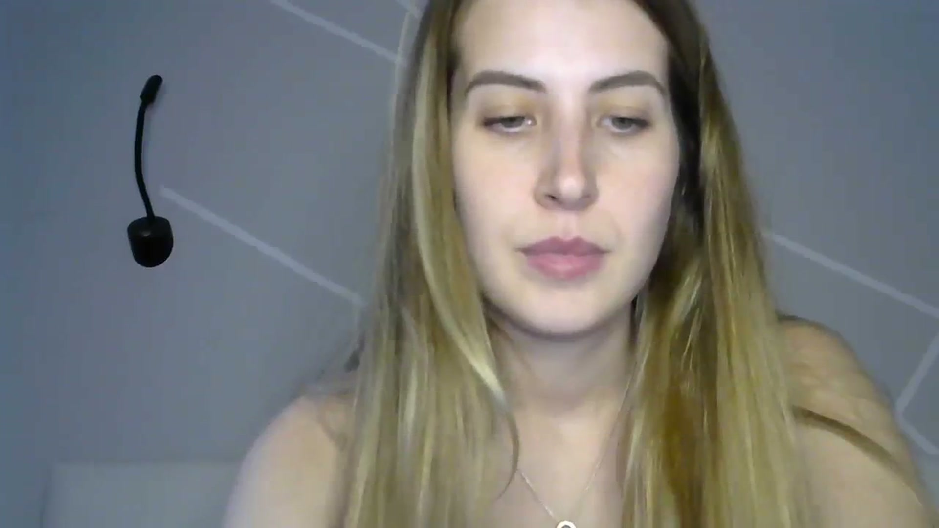 Gallery image thumbnail from MarryCox's myfreecams stream on, 10/14/2023, 11:38 image 8 of 20