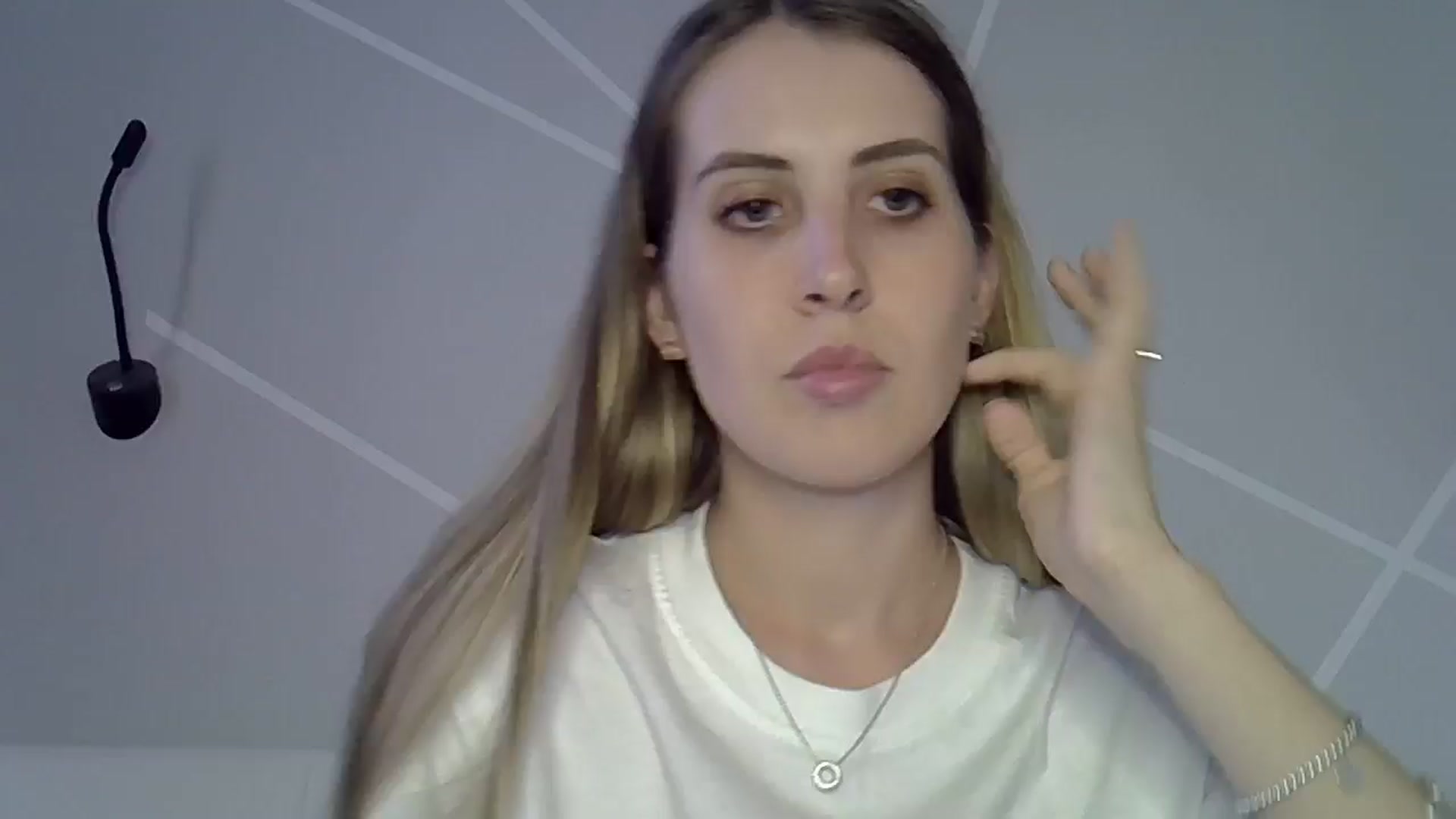 Gallery image thumbnail from MarryCox's myfreecams stream on, 06/10/2024, 16:21 image 1 of 20