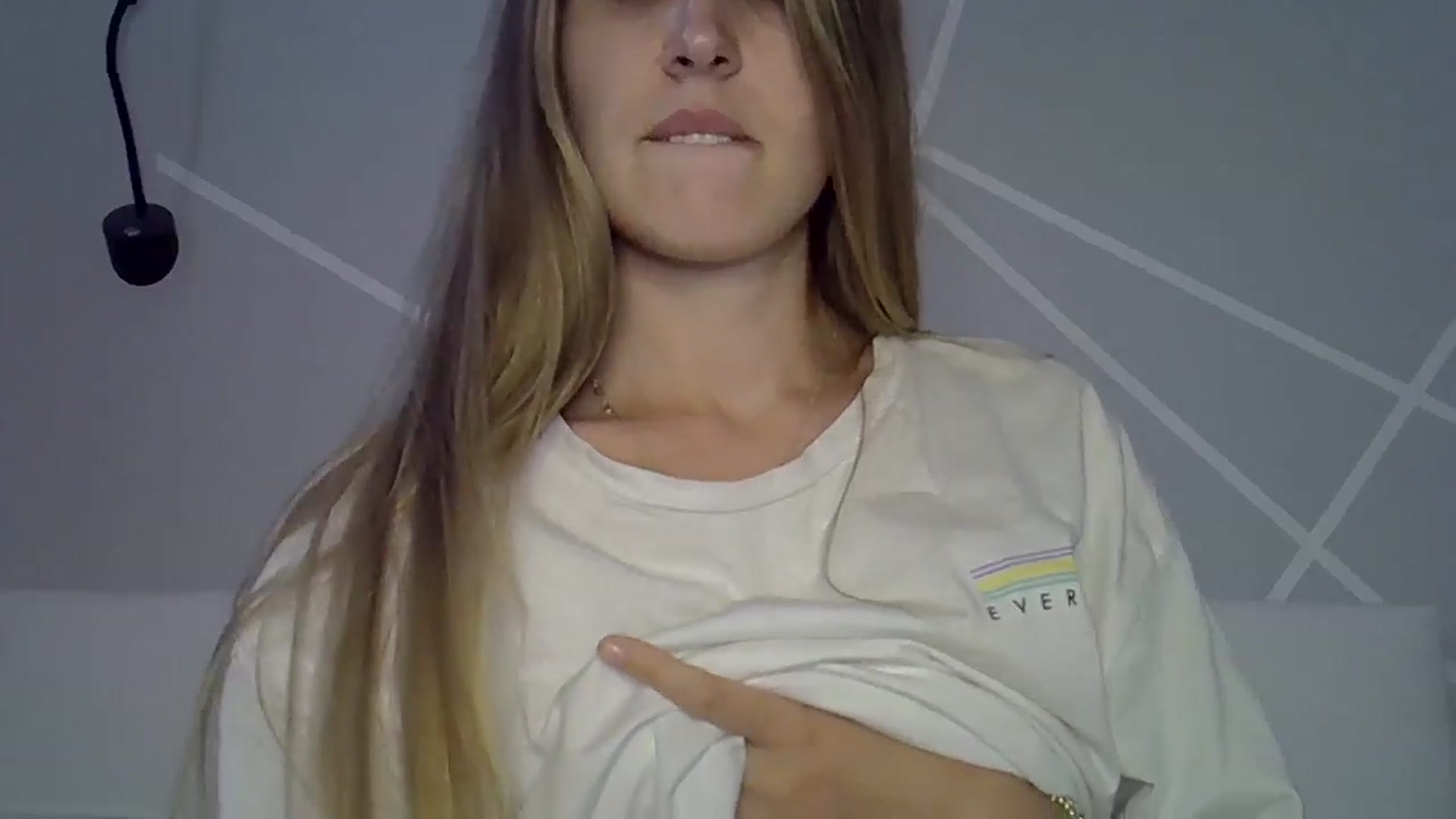 Gallery image thumbnail from MarryCox's myfreecams stream on, 06/11/2024, 11:56 image 14 of 20