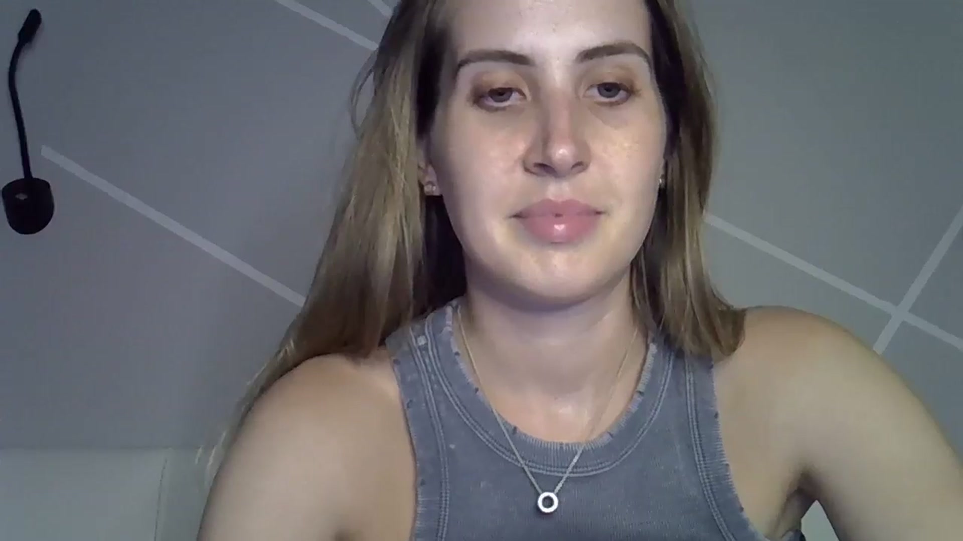 Gallery image thumbnail from MarryCox's myfreecams stream on, 06/17/2024, 16:35 image 4 of 20