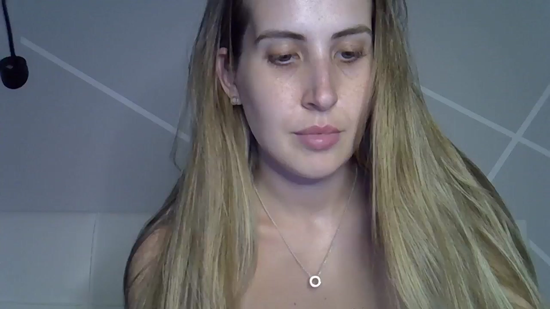 Gallery image thumbnail from MarryCox's myfreecams stream on, 06/17/2024, 16:35 image 8 of 20