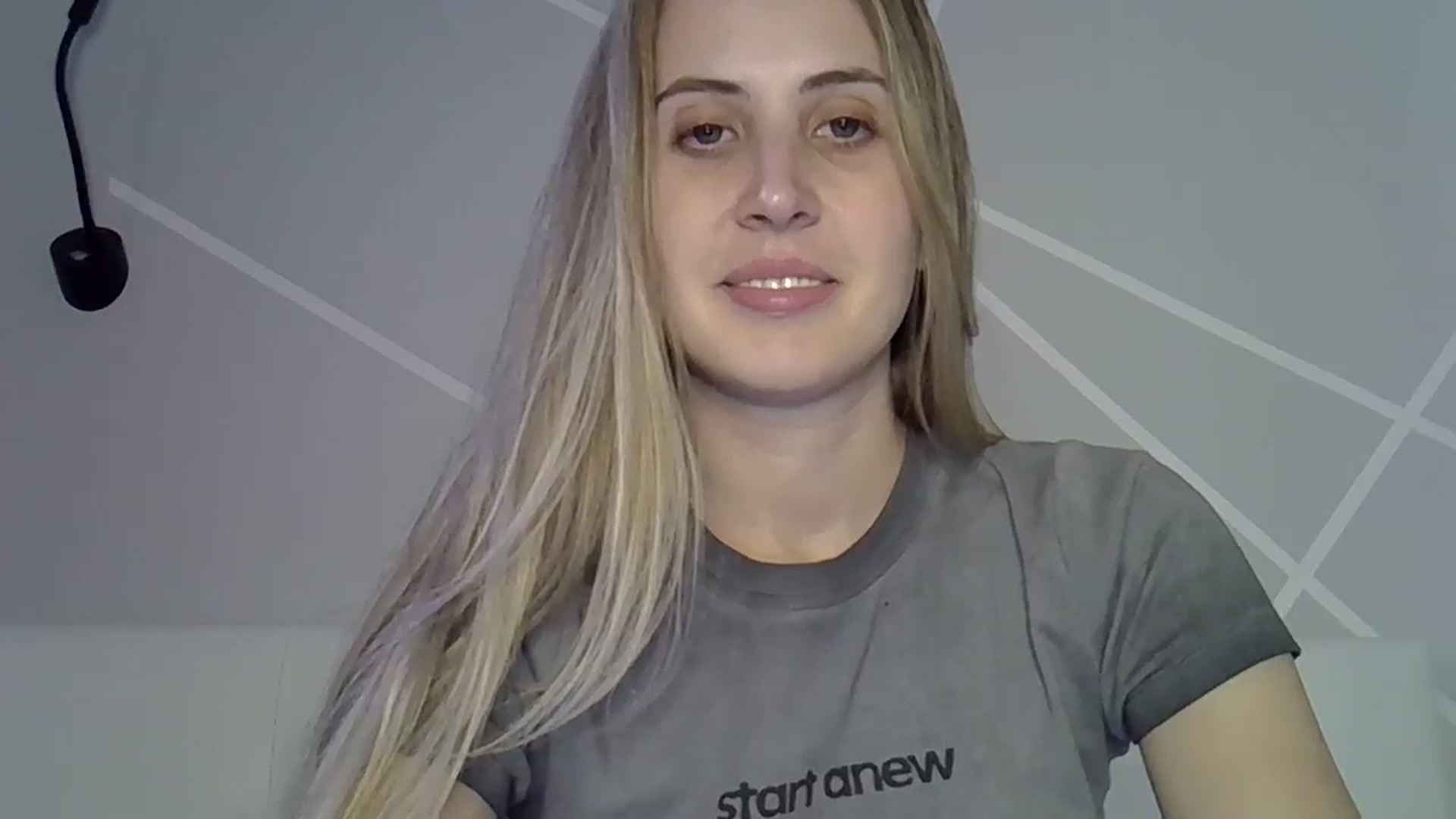 Gallery image thumbnail from MarryCox's myfreecams stream on, 06/26/2024, 15:01 image 7 of 20