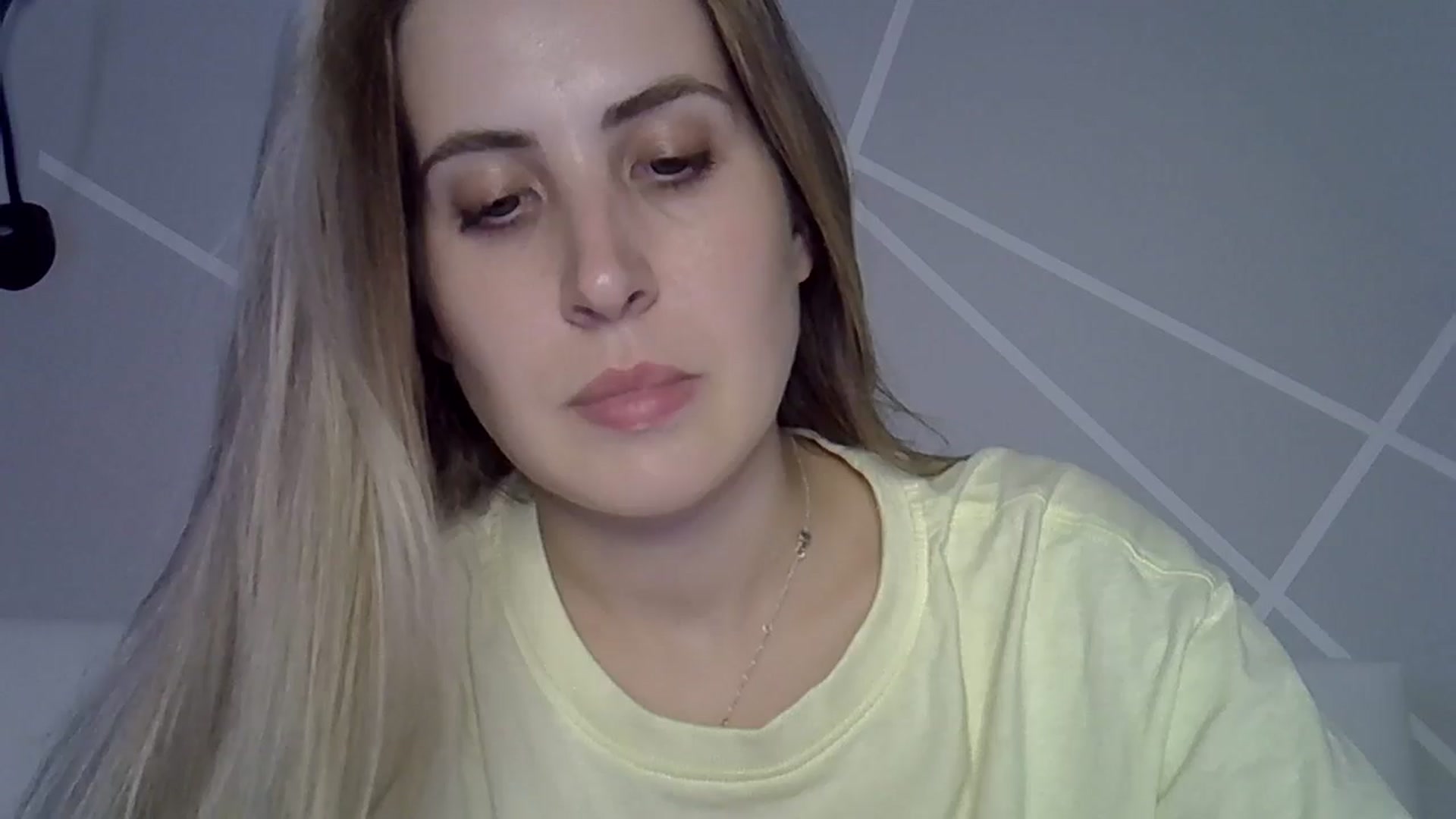 Gallery image thumbnail from MarryCox's myfreecams stream on, 06/29/2024, 16:19 image 10 of 20