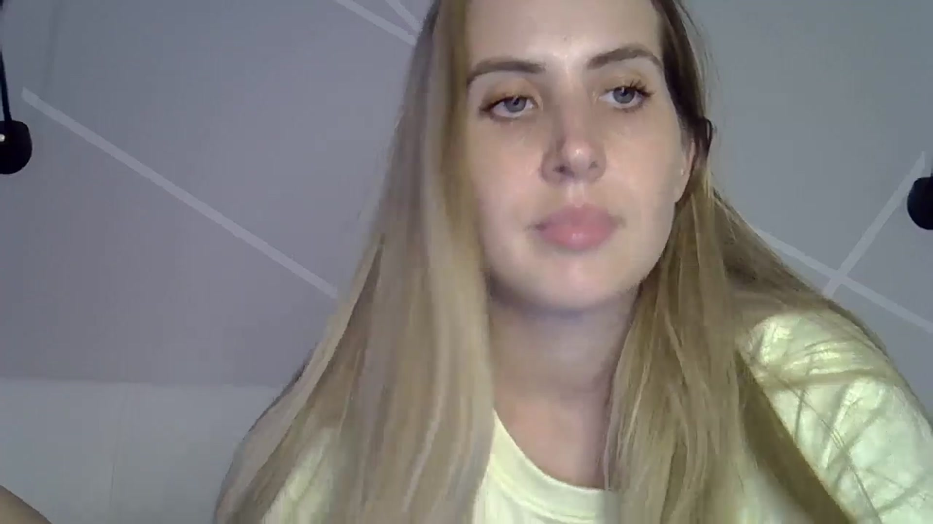 Gallery image thumbnail from MarryCox's myfreecams stream on, 07/07/2024, 16:04 image 13 of 20