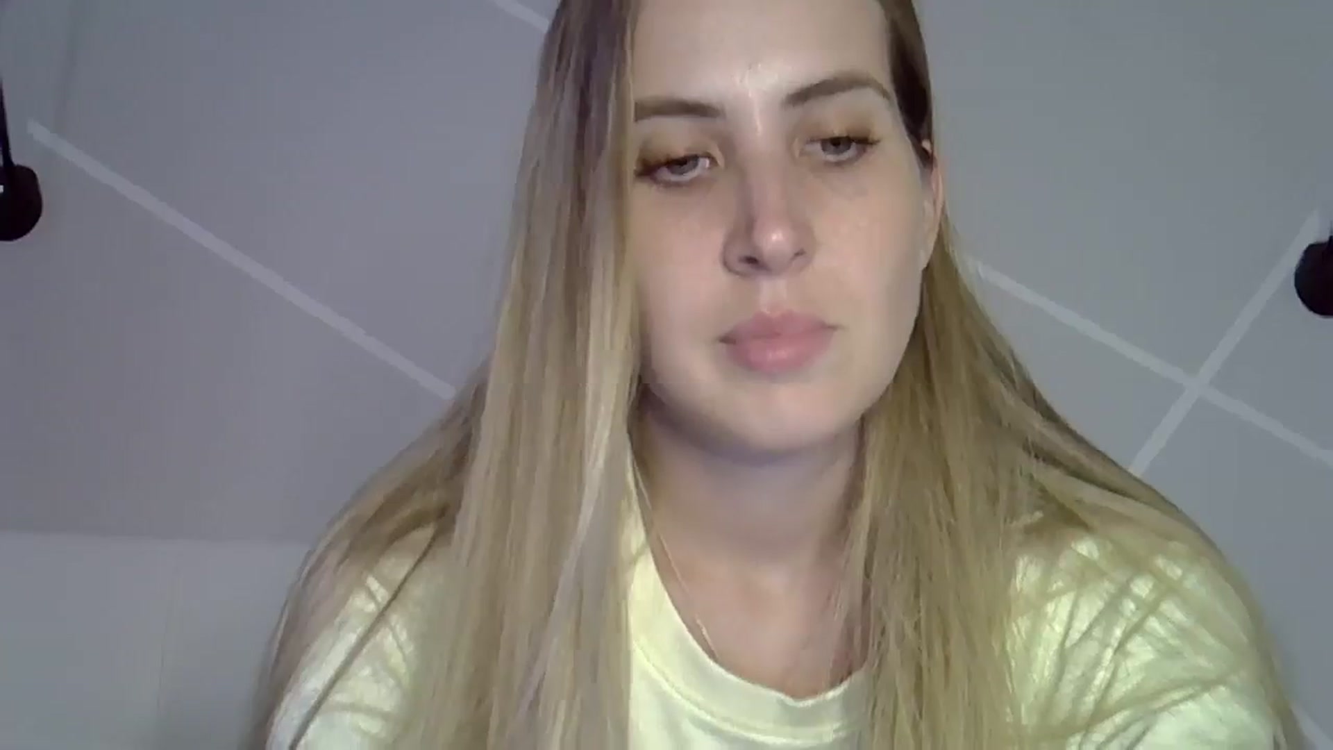Gallery image thumbnail from MarryCox's myfreecams stream on, 07/07/2024, 16:04 image 3 of 20
