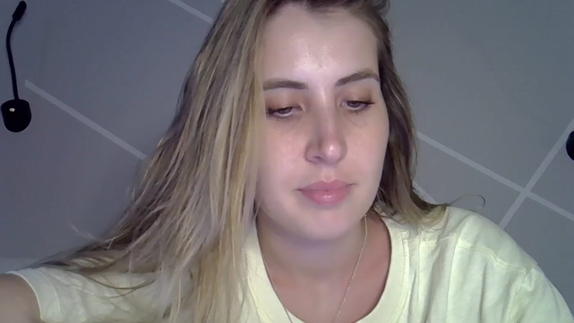 Gallery image thumbnail from MarryCox's myfreecams stream on, 07/07/2024, 17:27 image 13 of 20