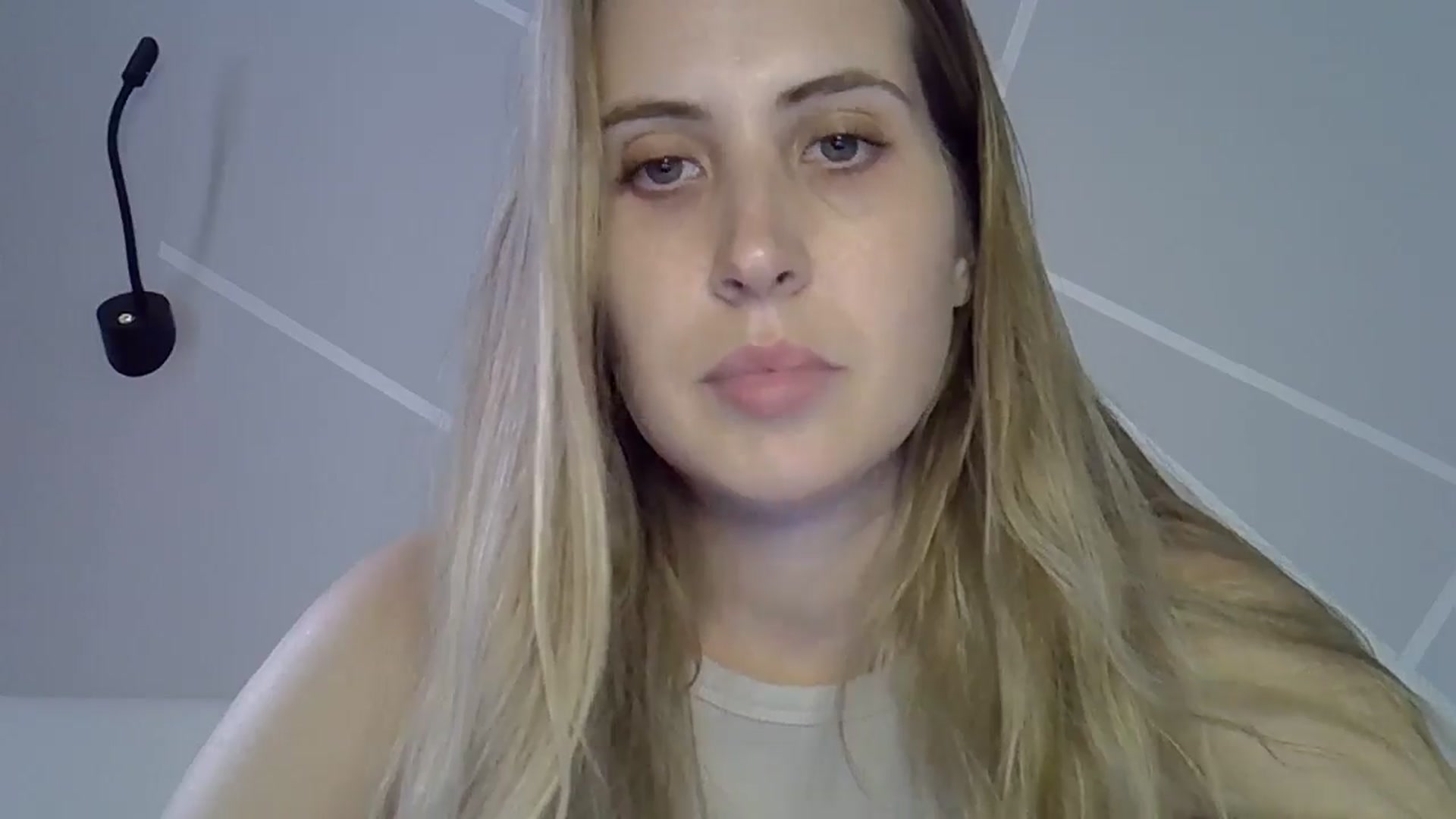 Gallery image thumbnail from MarryCox's myfreecams stream on, 07/10/2024, 13:39 image 20 of 20
