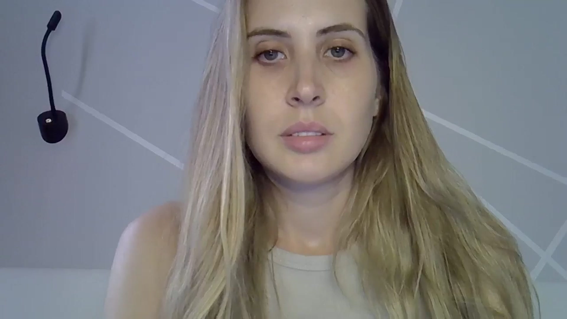 Gallery image thumbnail from MarryCox's myfreecams stream on, 07/10/2024, 13:39 image 18 of 20