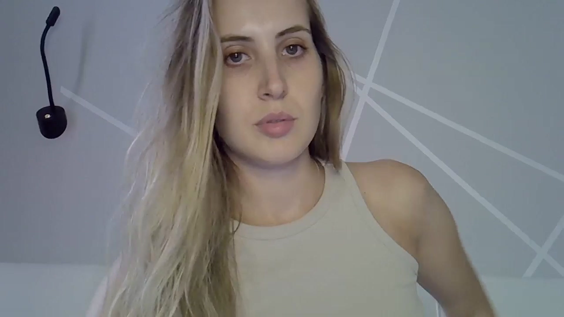 Gallery image thumbnail from MarryCox's myfreecams stream on, 07/10/2024, 13:39 image 13 of 20