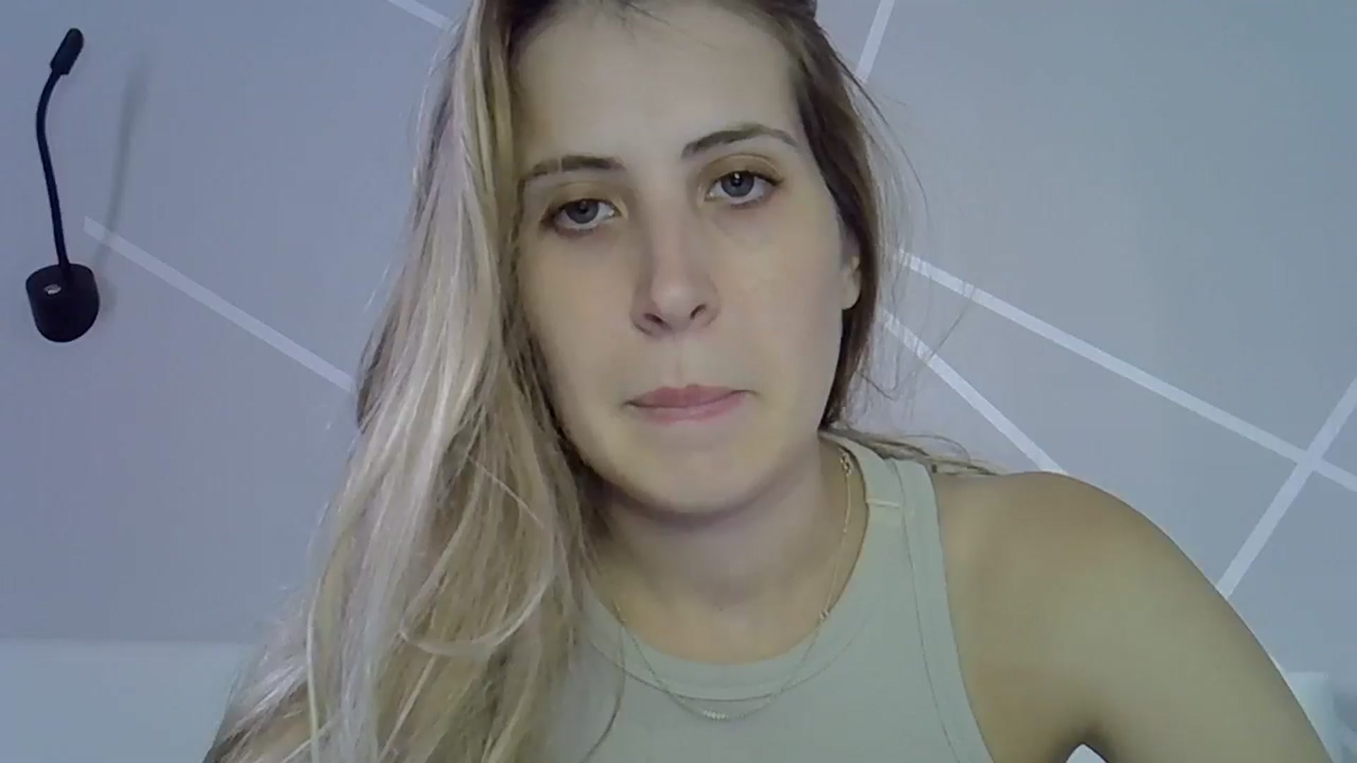 Gallery image thumbnail from MarryCox's myfreecams stream on, 07/14/2024, 14:16 image 7 of 20