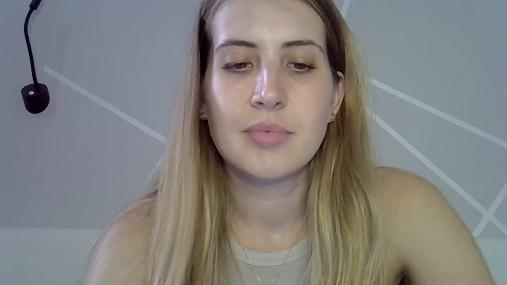 Gallery image thumbnail from MarryCox's myfreecams stream on, 07/19/2024, 12:25 image 11 of 20
