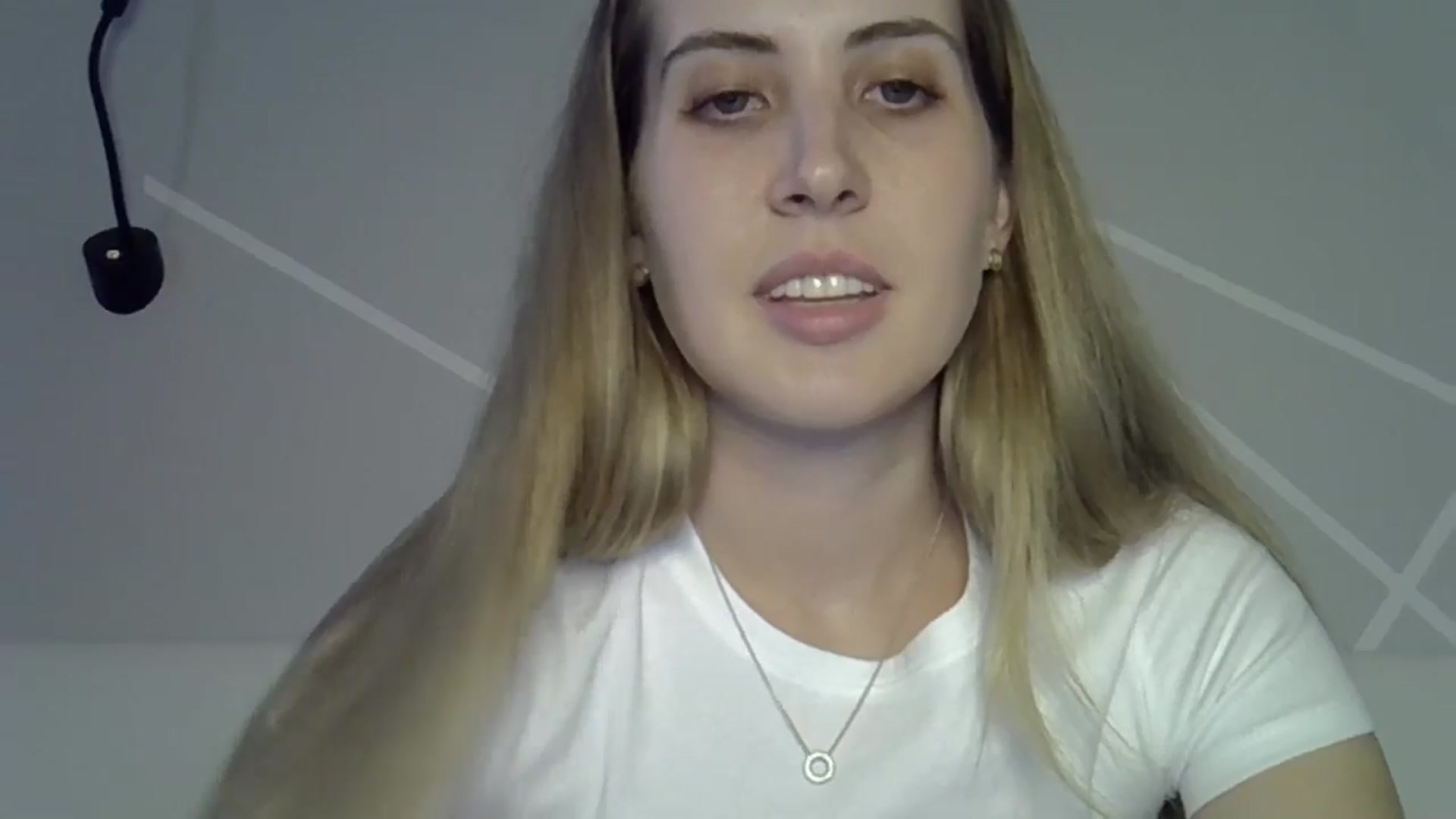 Gallery image thumbnail from MarryCox's myfreecams stream on, 07/22/2024, 16:58 image 6 of 20