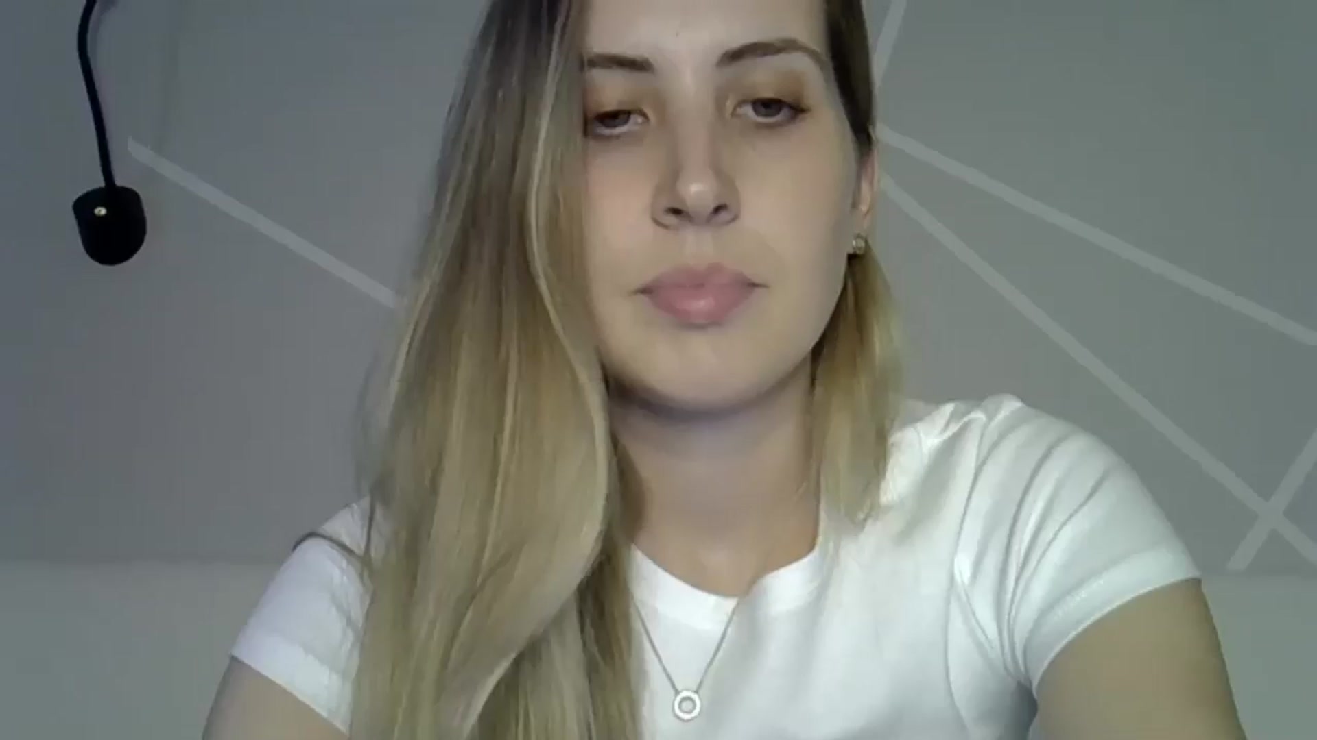 Gallery image thumbnail from MarryCox's myfreecams stream on, 07/22/2024, 16:58 image 18 of 20
