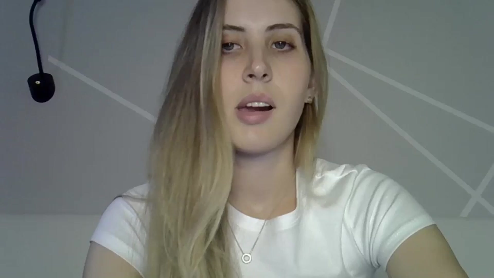Gallery image thumbnail from MarryCox's myfreecams stream on, 07/22/2024, 16:58 image 14 of 20