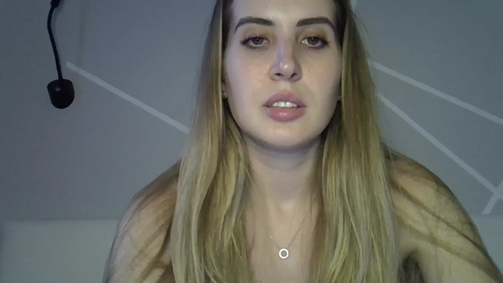 Gallery image thumbnail from MarryCox's myfreecams stream on, 07/23/2024, 16:22 image 6 of 20
