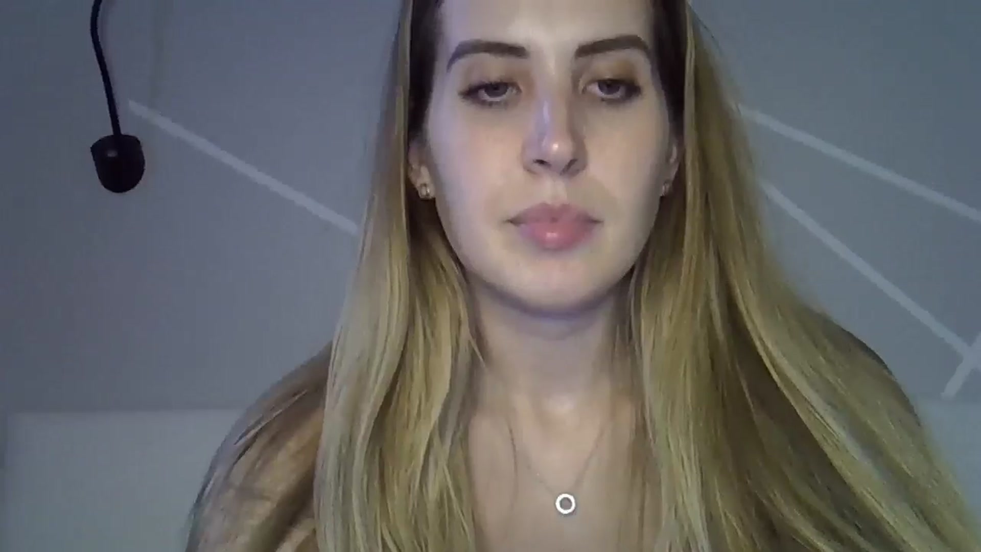 Gallery image thumbnail from MarryCox's myfreecams stream on, 07/23/2024, 16:22 image 2 of 20