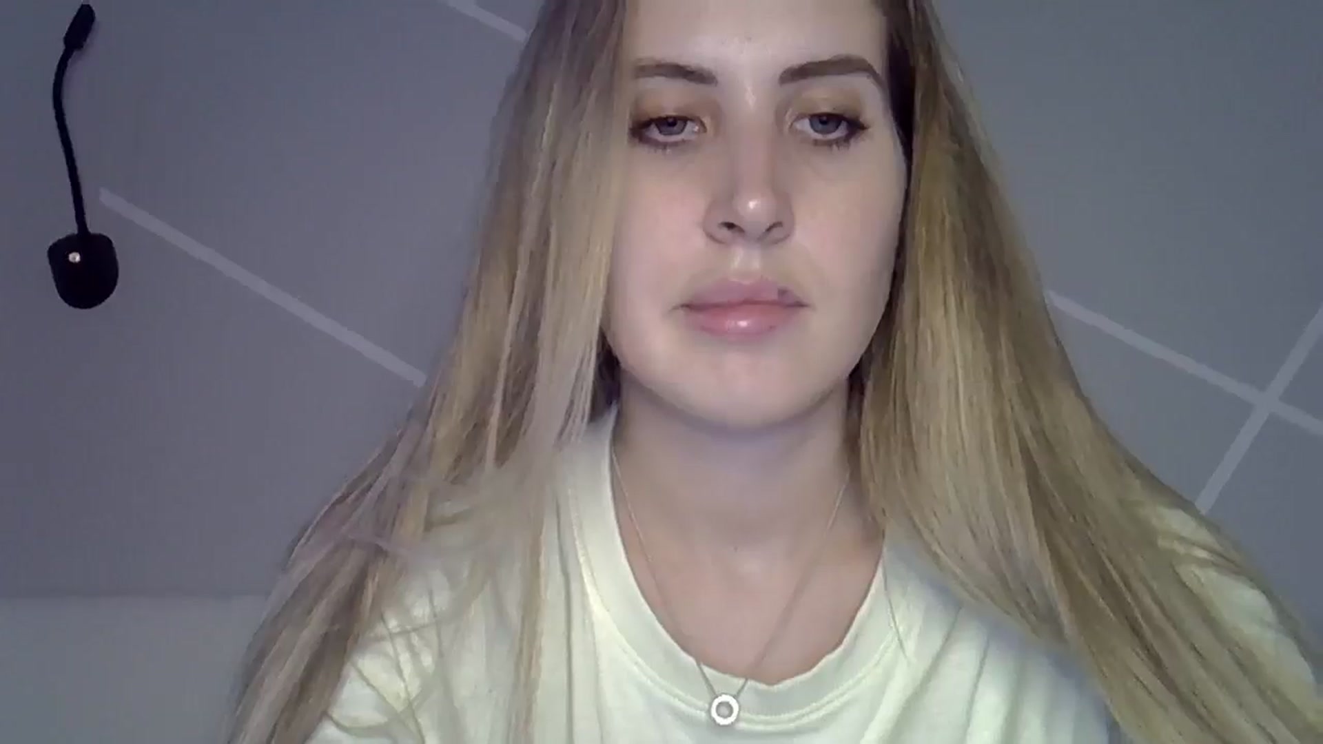 Gallery image thumbnail from MarryCox's myfreecams stream on, 07/25/2024, 15:52 image 8 of 20