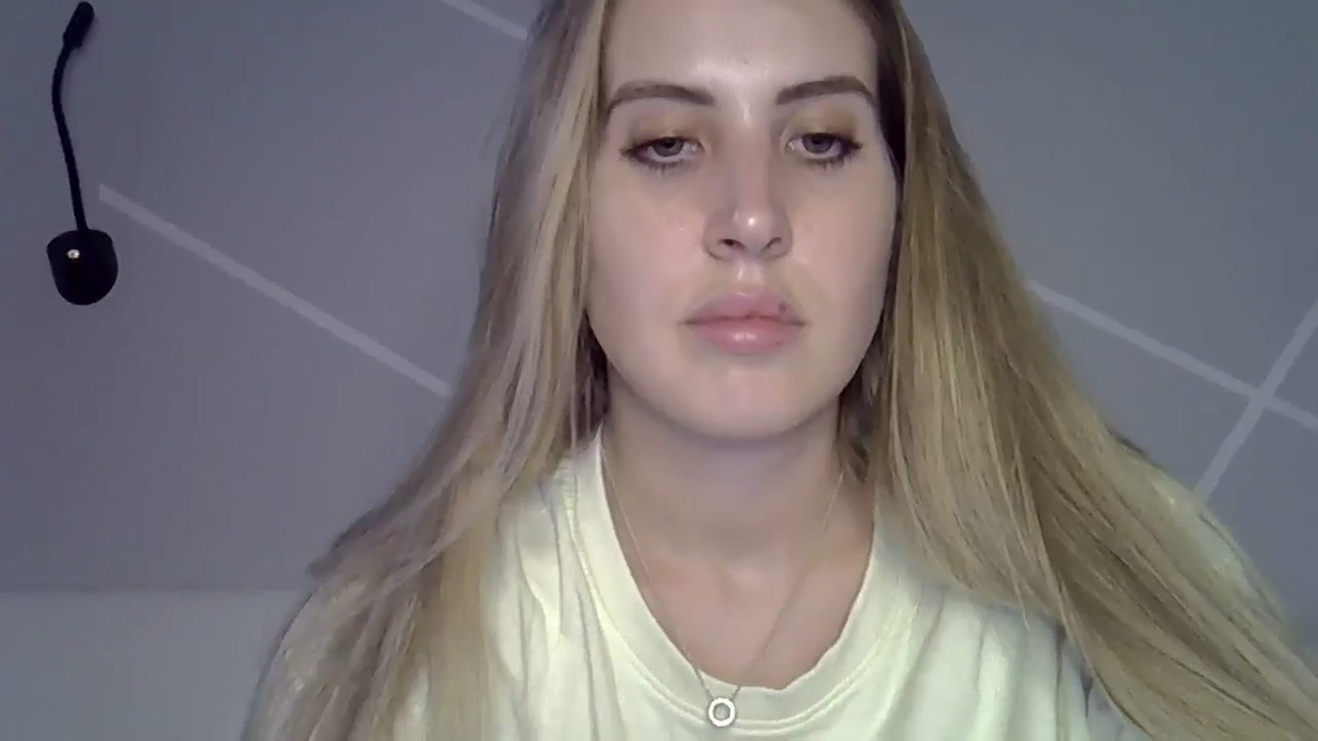 Gallery image thumbnail from MarryCox's myfreecams stream on, 07/25/2024, 15:52 image 4 of 20