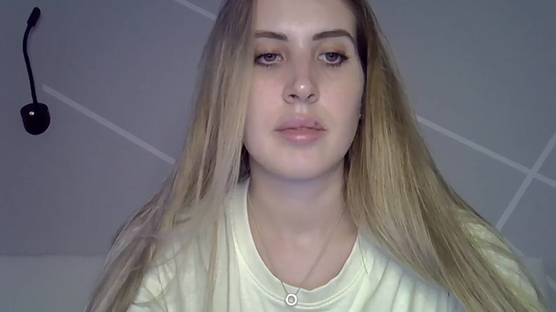 Gallery image thumbnail from MarryCox's myfreecams stream on, 07/25/2024, 15:52 image 9 of 20