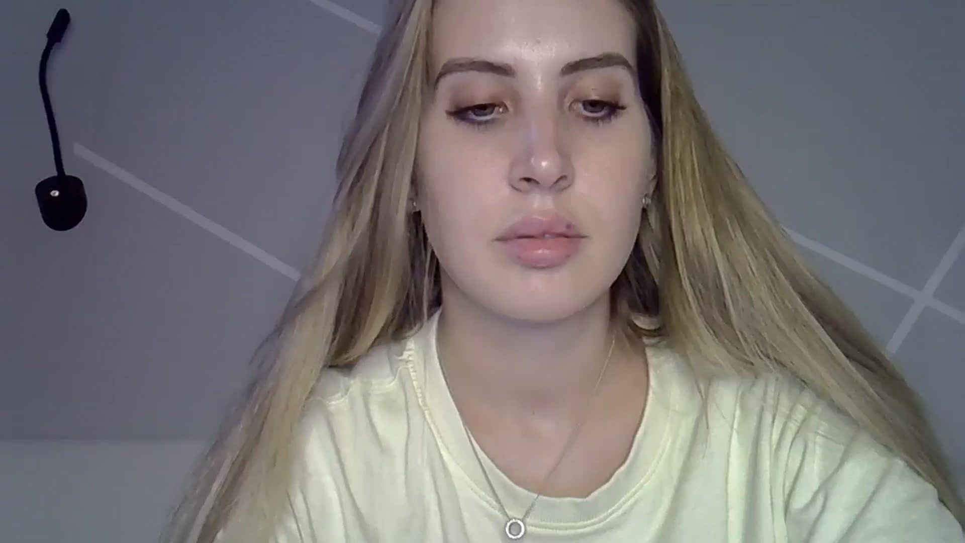 Gallery image thumbnail from MarryCox's myfreecams stream on, 07/25/2024, 15:52 image 2 of 20