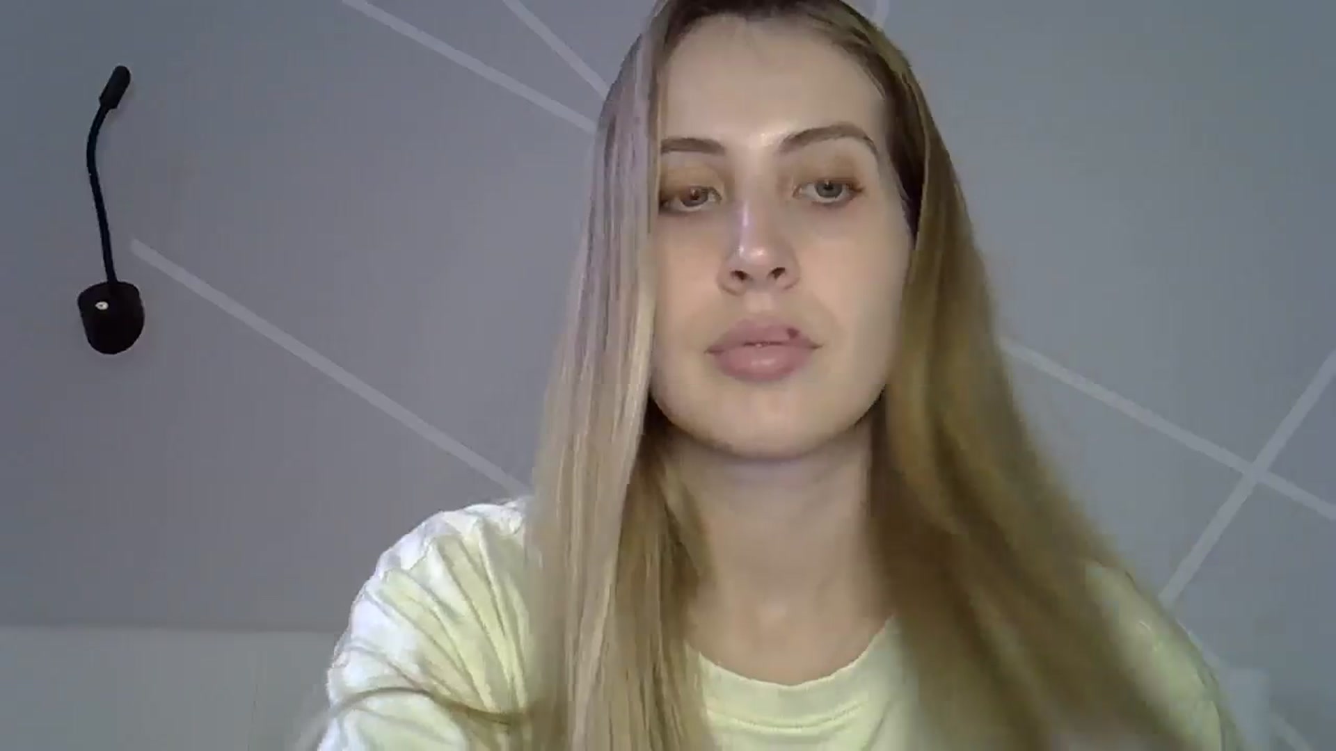 Gallery image thumbnail from MarryCox's myfreecams stream on, 07/27/2024, 12:25 image 12 of 20