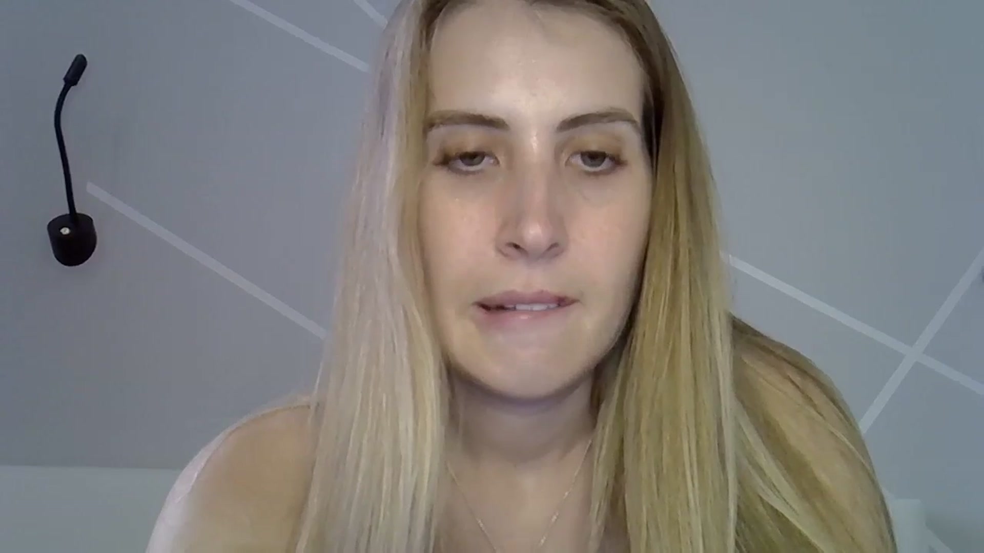 Gallery image thumbnail from MarryCox's myfreecams stream on, 07/27/2024, 13:18 image 3 of 20