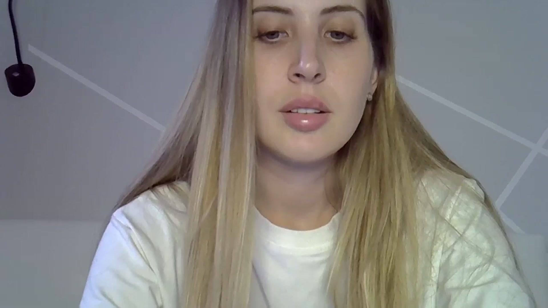 Gallery image thumbnail from MarryCox's myfreecams stream on, 08/01/2024, 13:21 image 20 of 20