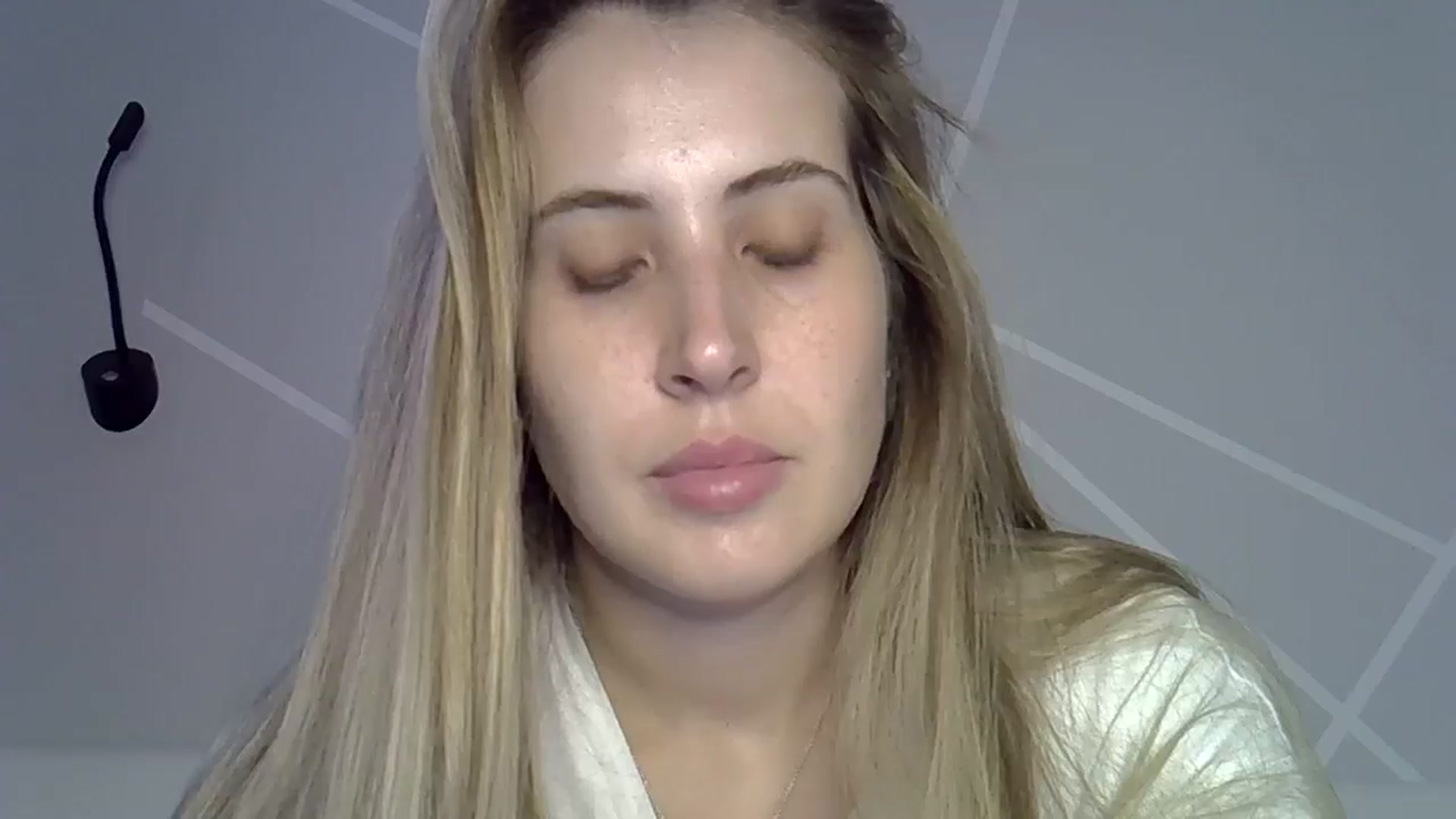 Gallery image thumbnail from MarryCox's myfreecams stream on, 08/05/2024, 10:14 image 2 of 20