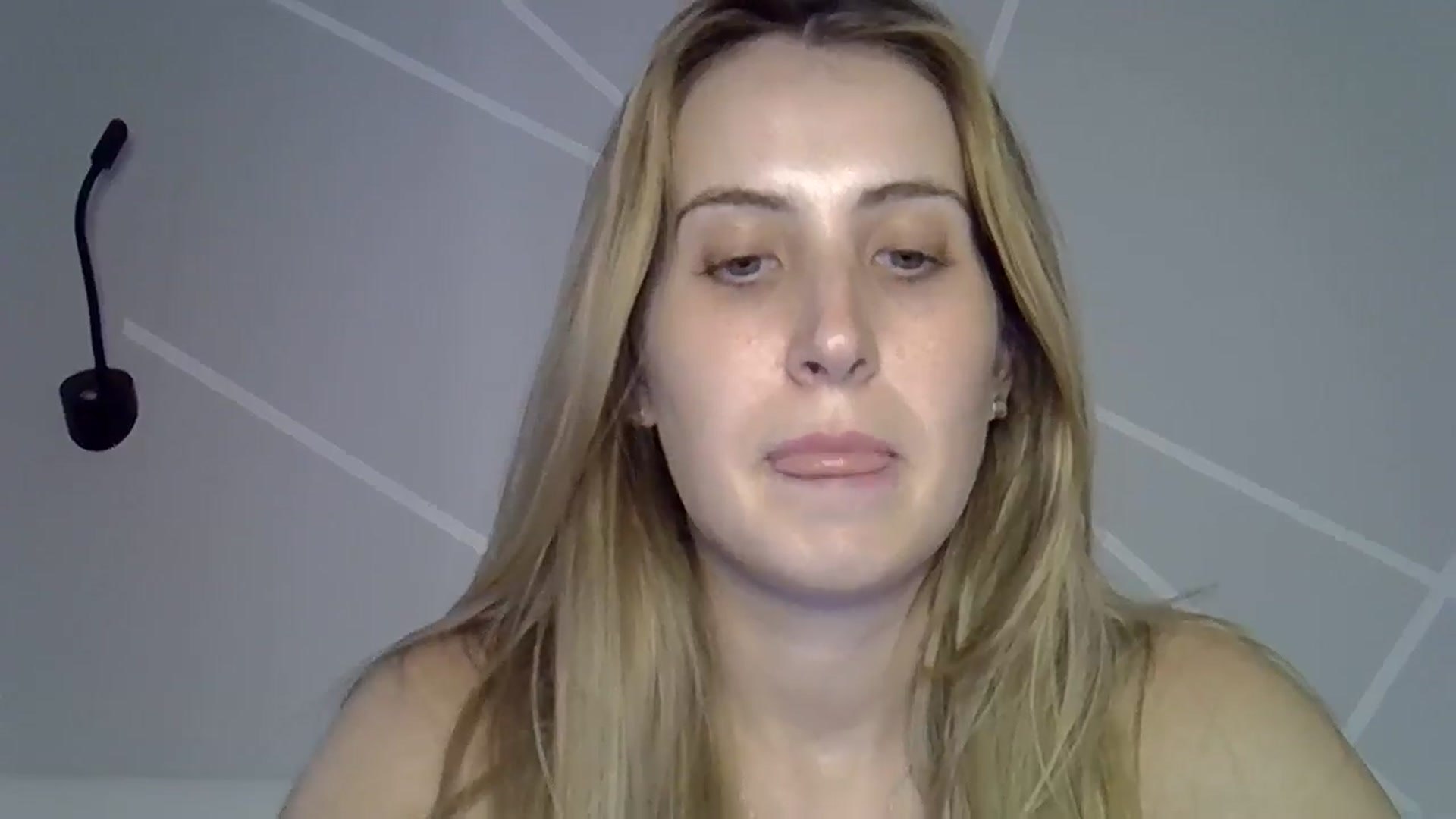 Gallery image thumbnail from MarryCox's myfreecams stream on, 08/07/2024, 13:44 image 19 of 20