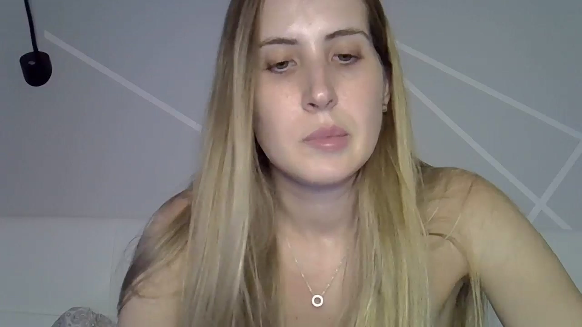 Gallery image thumbnail from MarryCox's myfreecams stream on, 08/07/2024, 13:44 image 16 of 20