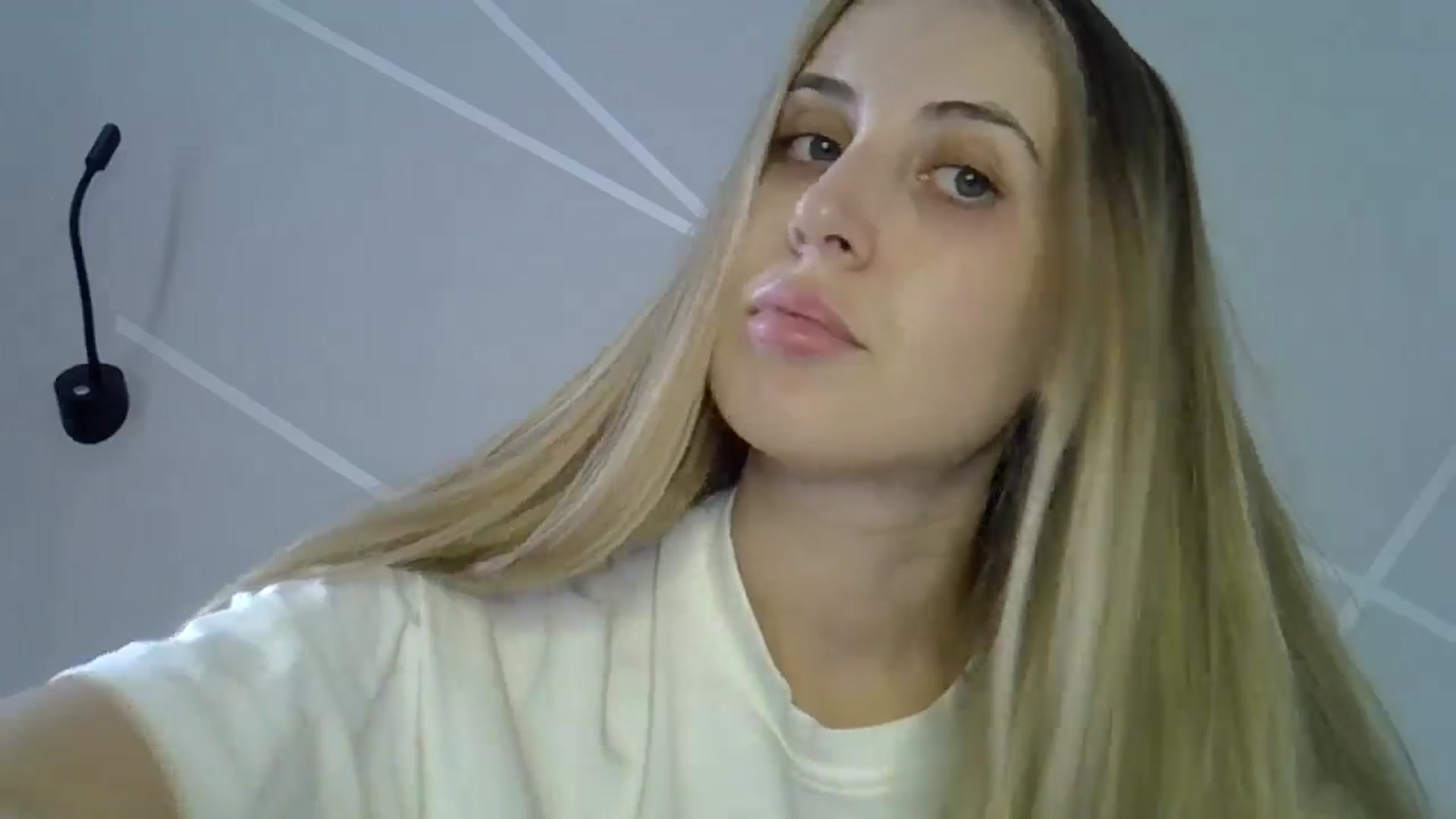 Gallery image thumbnail from MarryCox's myfreecams stream on, 08/08/2024, 11:28 image 3 of 20