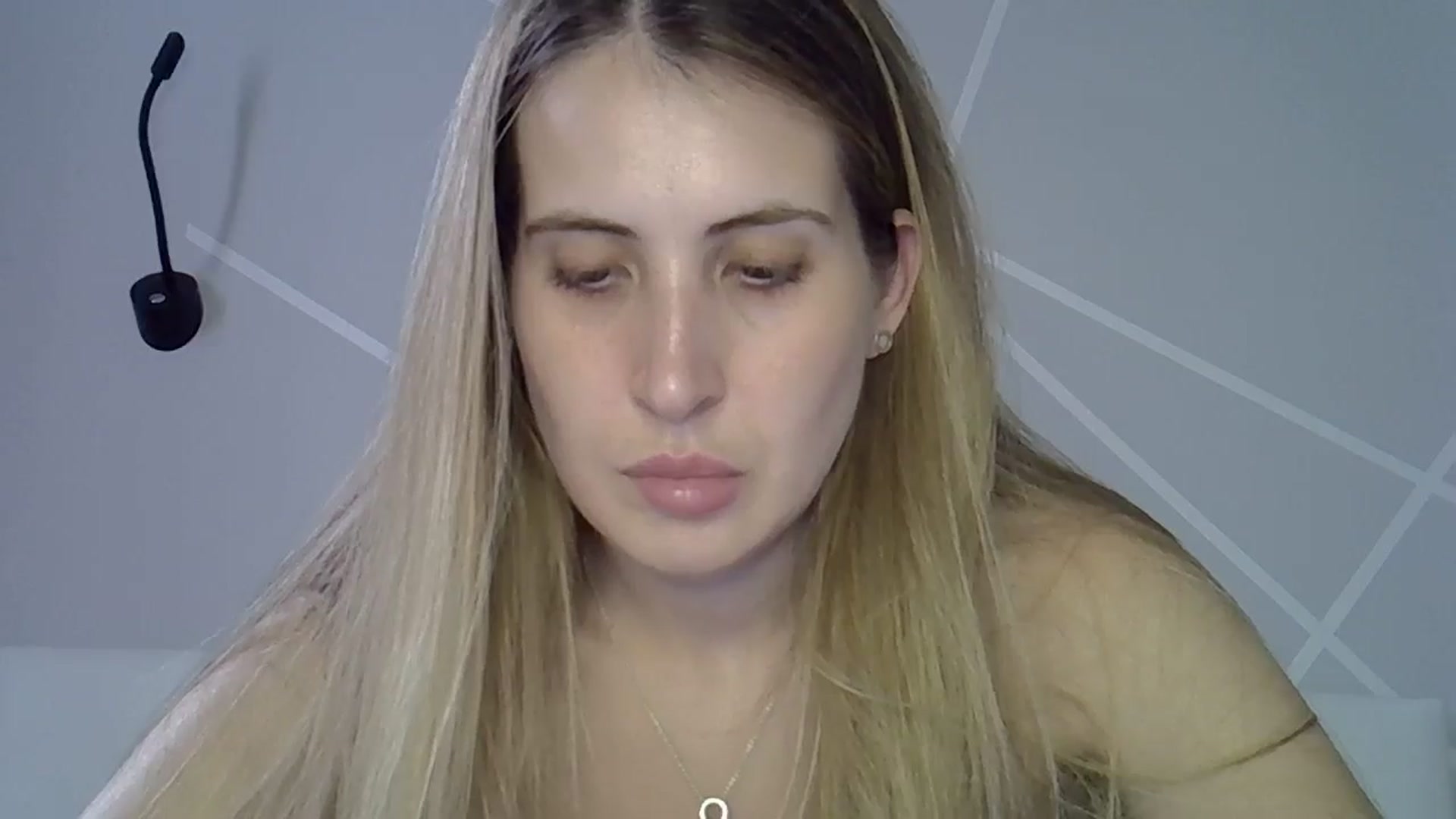 Gallery image thumbnail from MarryCox's myfreecams stream on, 08/09/2024, 13:16 image 19 of 20
