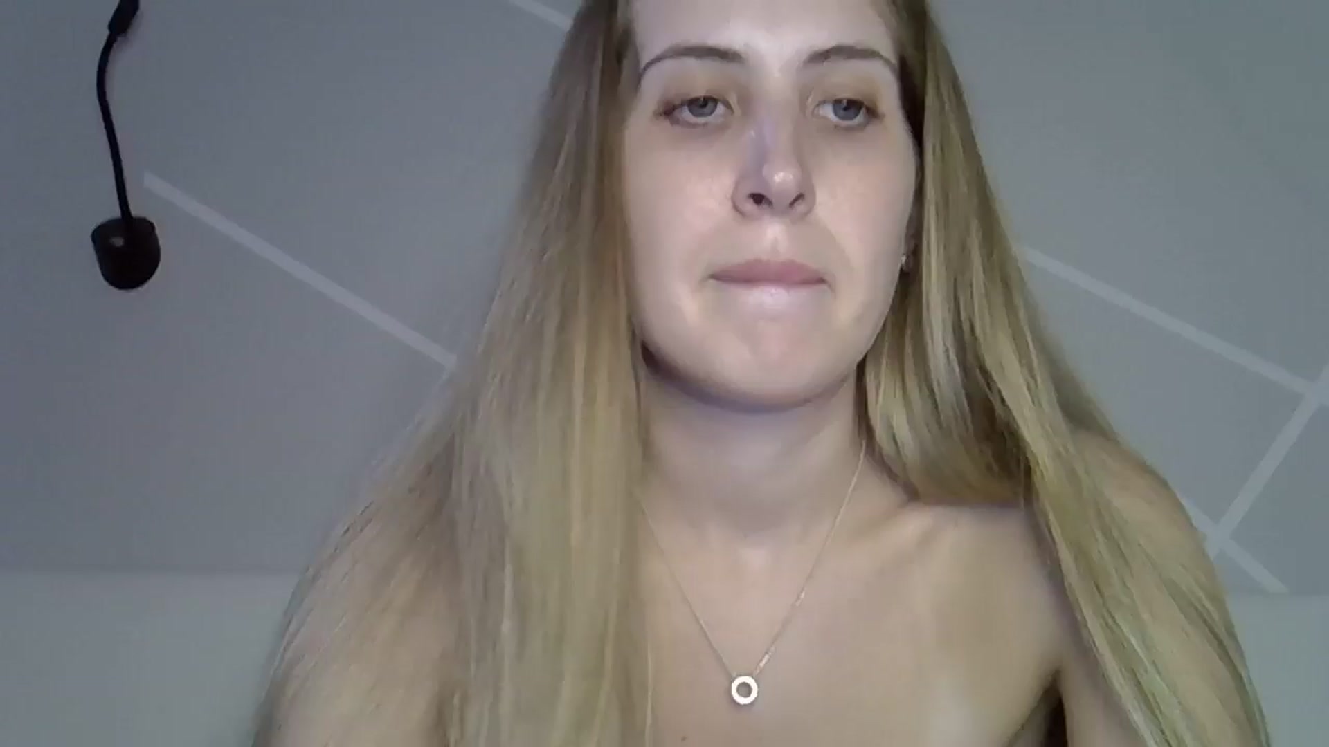 Gallery image thumbnail from MarryCox's myfreecams stream on, 08/11/2024, 13:40 image 2 of 20