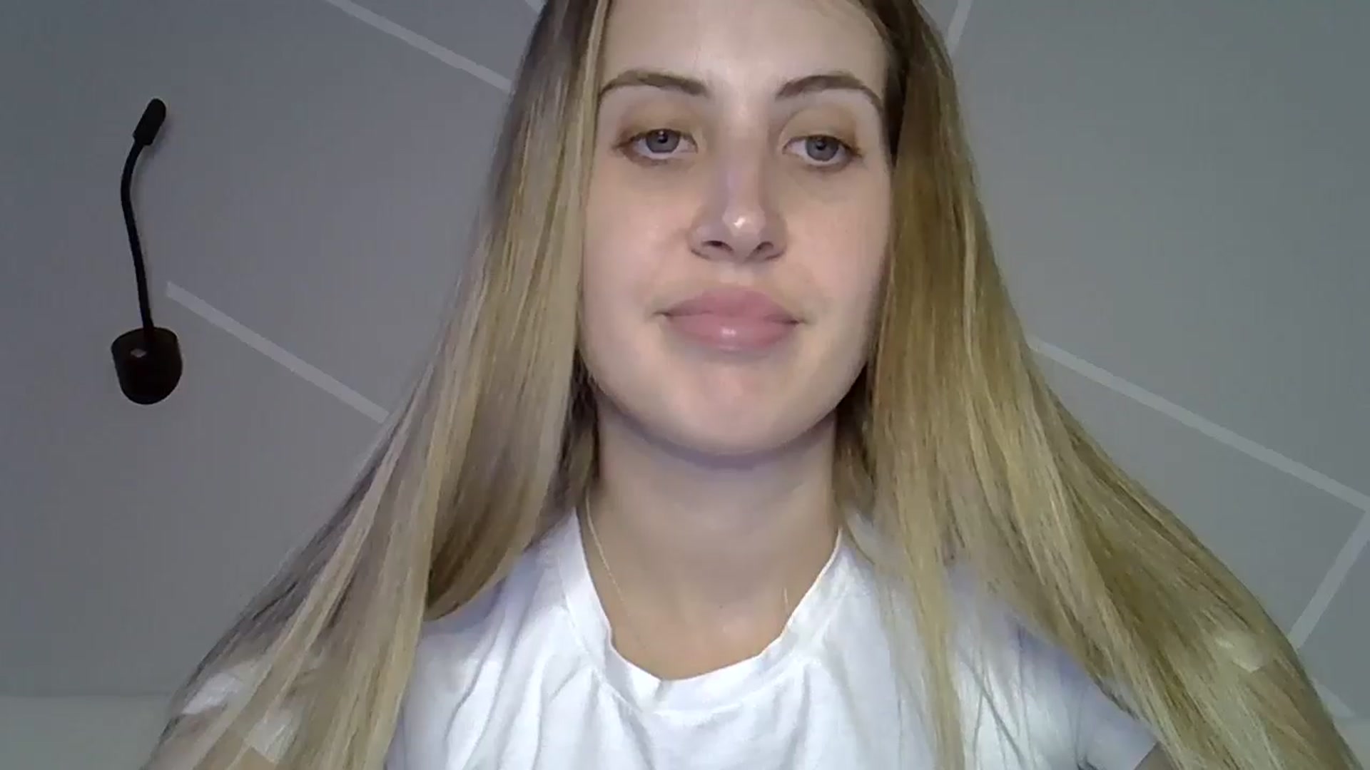 Gallery image thumbnail from MarryCox's myfreecams stream on, 08/12/2024, 13:39 image 18 of 20