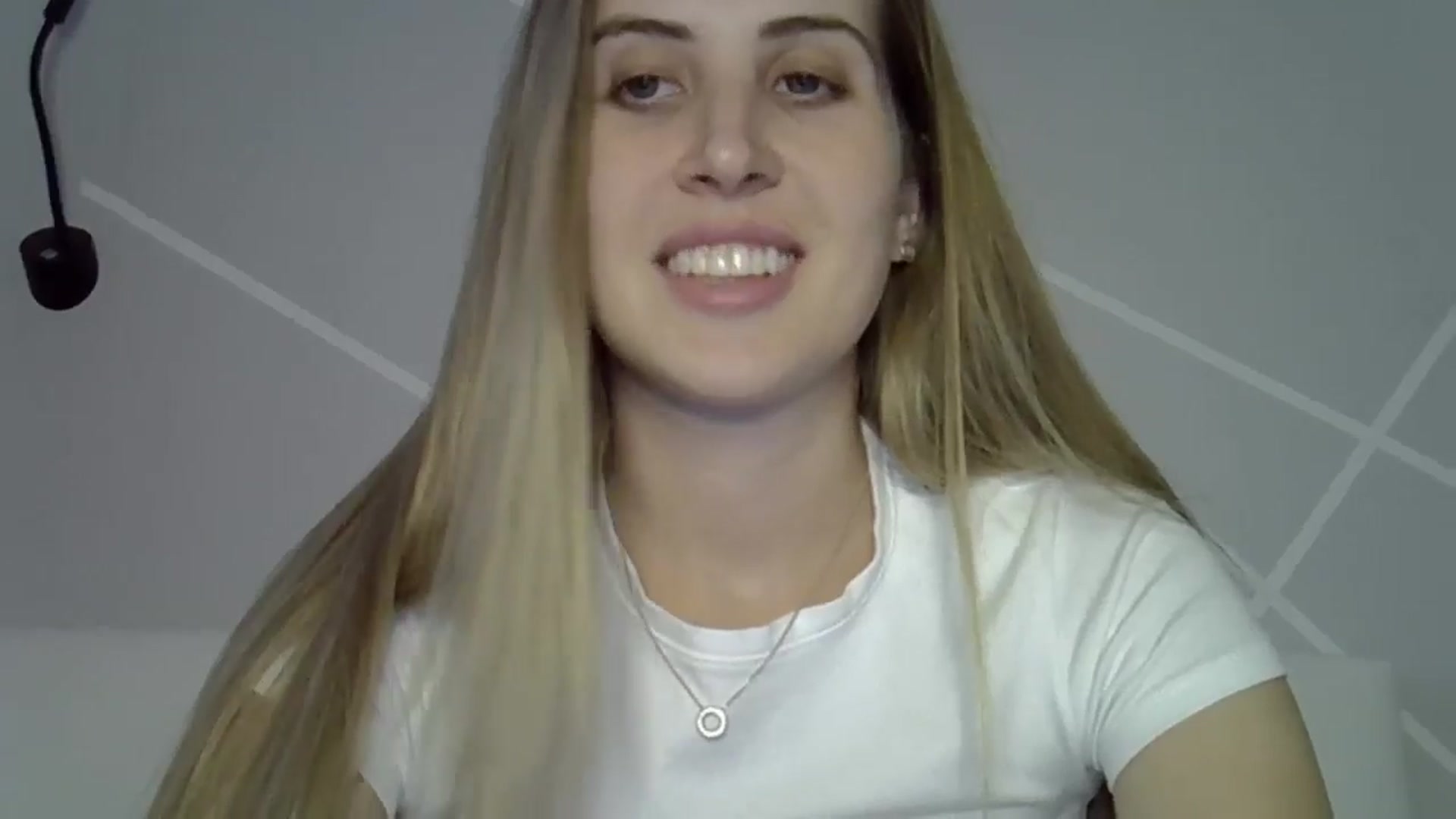 Gallery image thumbnail from MarryCox's myfreecams stream on, 08/22/2024, 14:06 image 18 of 20