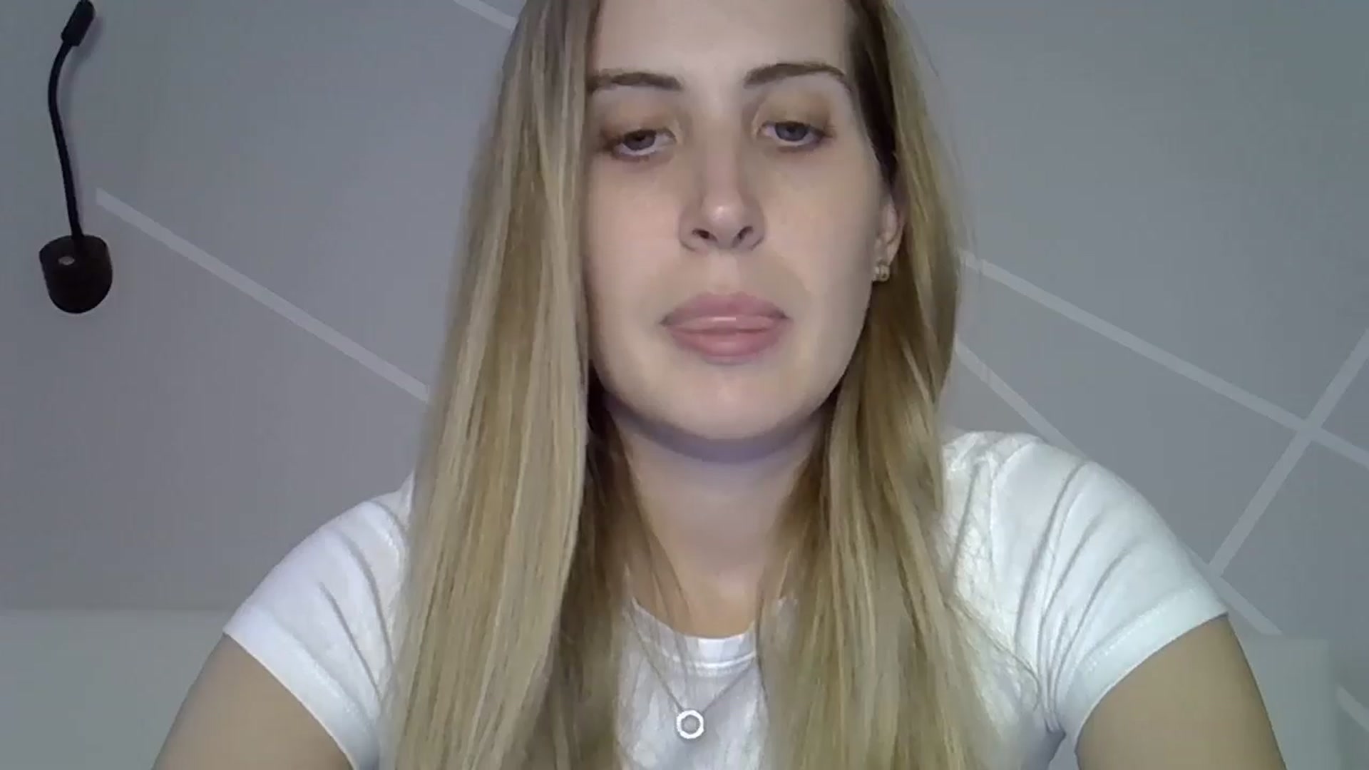 Gallery image thumbnail from MarryCox's myfreecams stream on, 08/22/2024, 14:06 image 10 of 20
