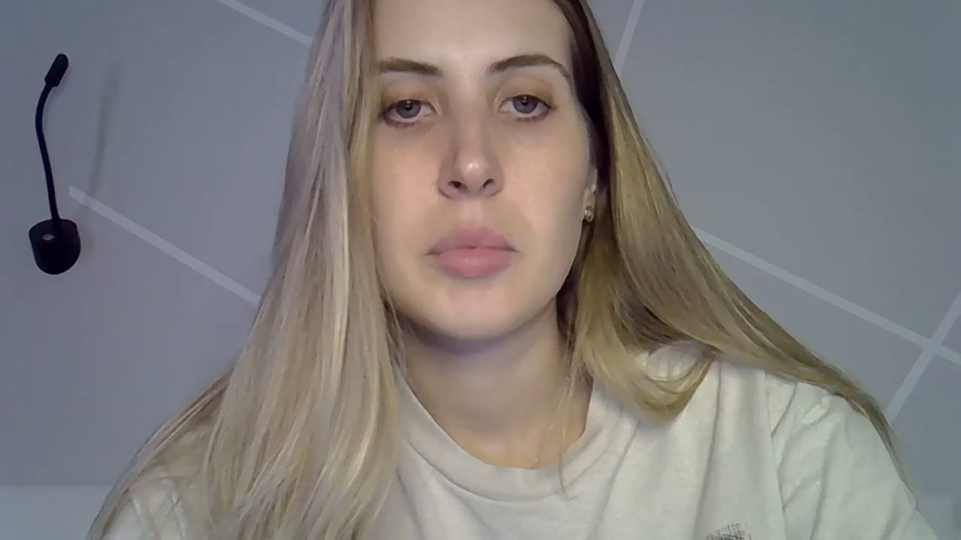 Gallery image thumbnail from MarryCox's myfreecams stream on, 08/27/2024, 13:26 image 4 of 20