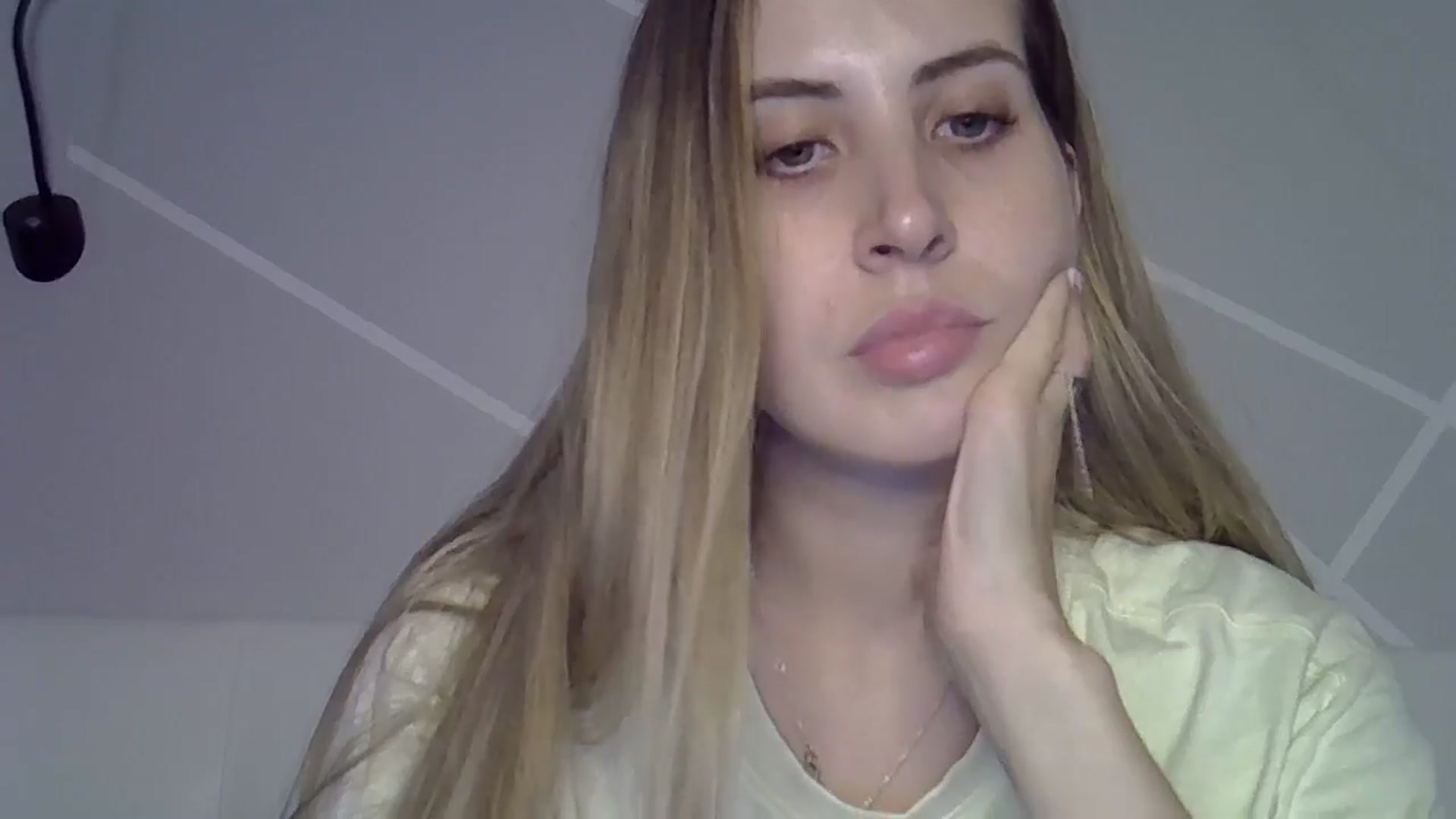 Gallery image thumbnail from MarryCox's myfreecams stream on, 09/05/2024, 15:20 image 17 of 20