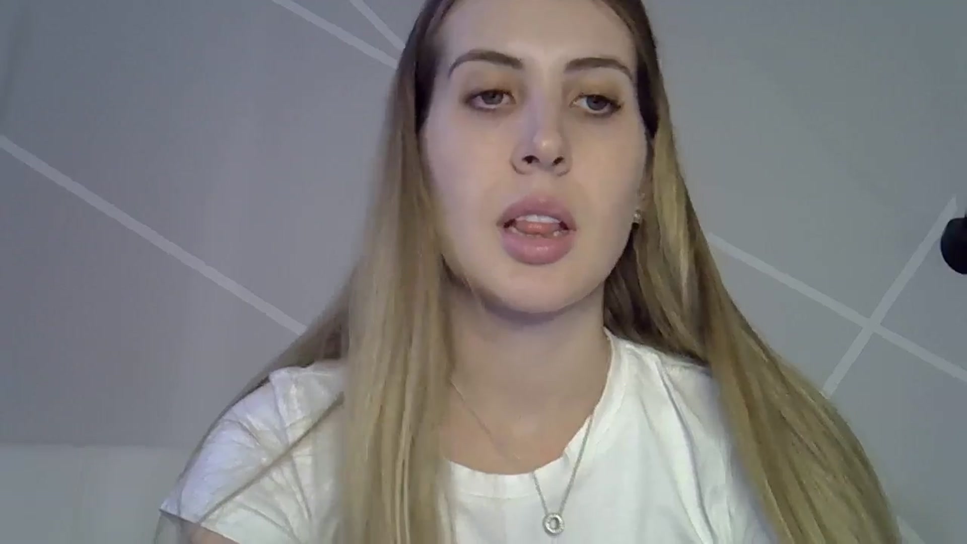 Gallery image thumbnail from MarryCox's myfreecams stream on, 09/09/2024, 14:41 image 4 of 20