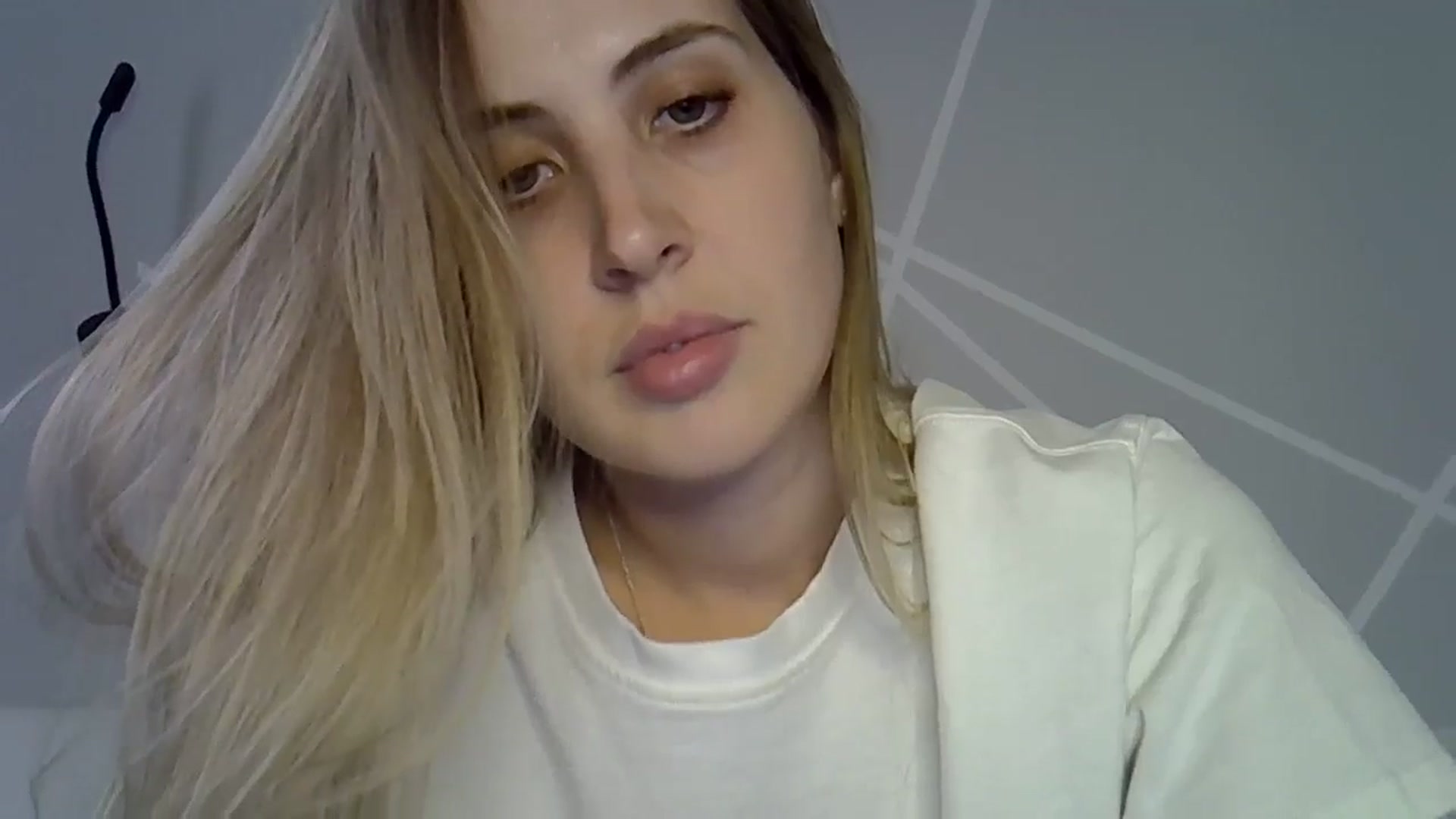 Gallery image thumbnail from MarryCox's myfreecams stream on, 09/12/2024, 13:34 image 3 of 20