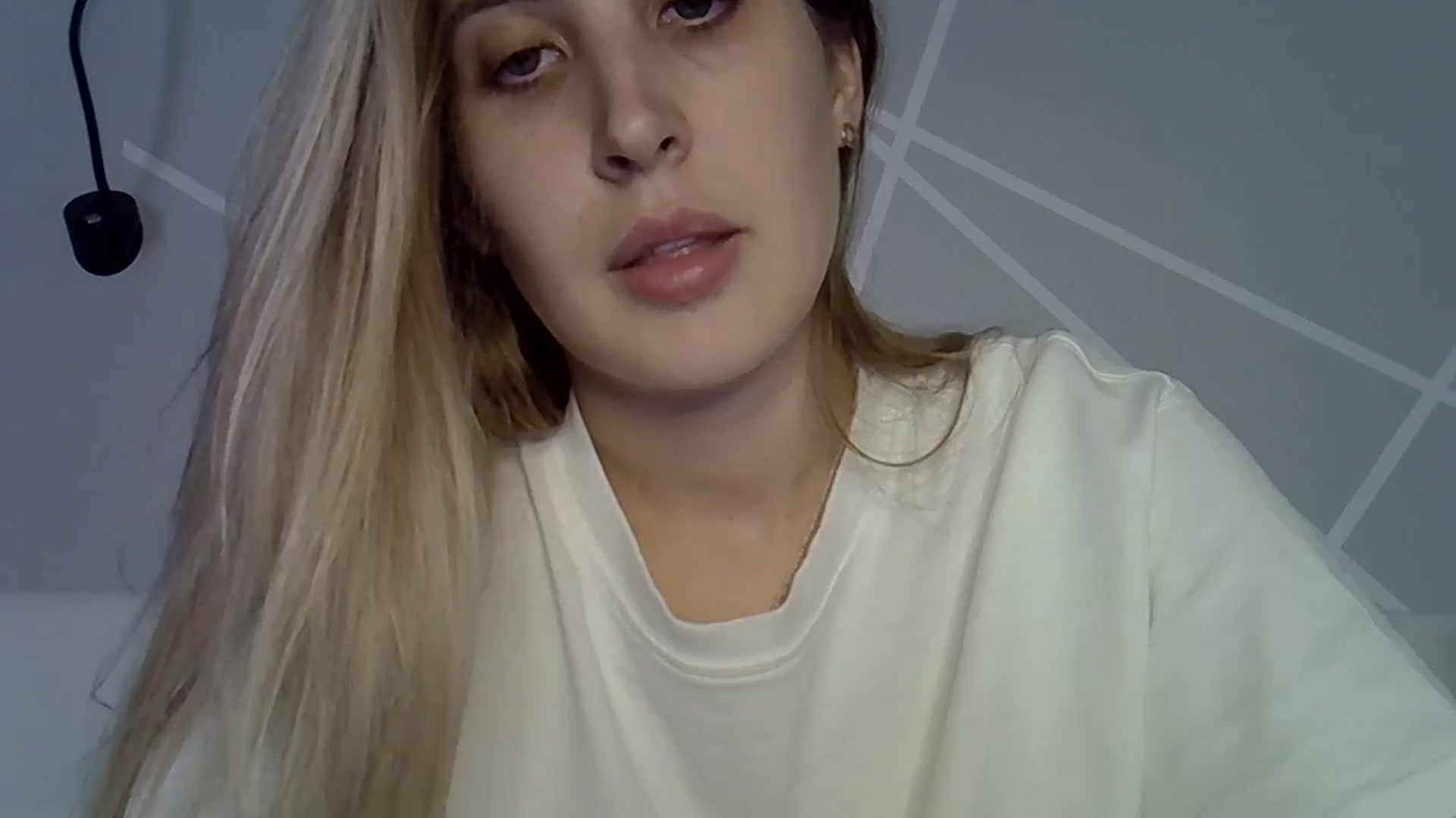 Gallery image thumbnail from MarryCox's myfreecams stream on, 09/12/2024, 13:34 image 10 of 20